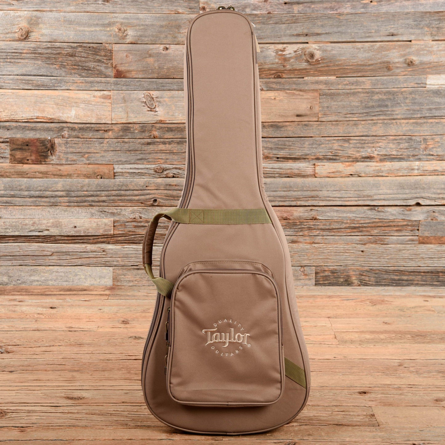 Taylor 114e Sitka/Walnut Grand Auditorium ES2 Natural 2016 Acoustic Guitars / OM and Auditorium