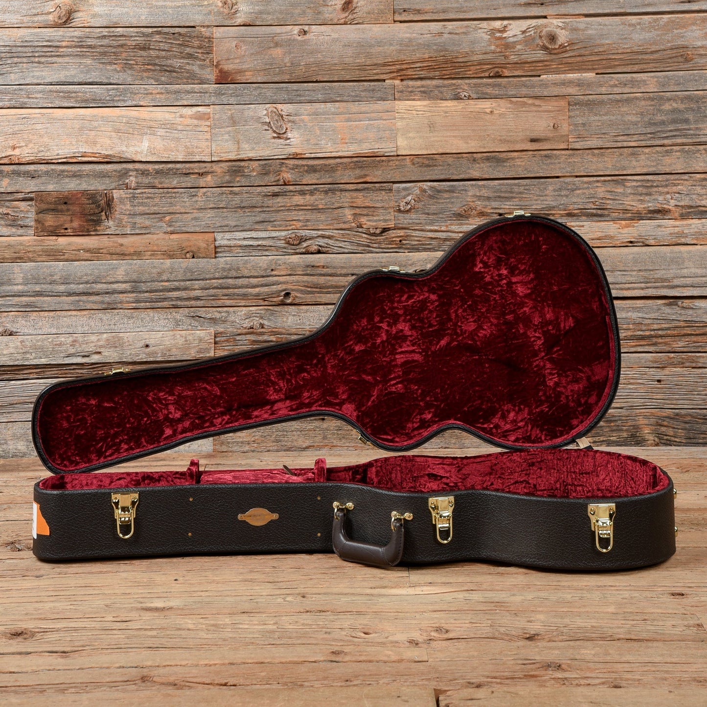 Taylor 324e with V-Class Bracing Sunburst 2019 Acoustic Guitars / OM and Auditorium