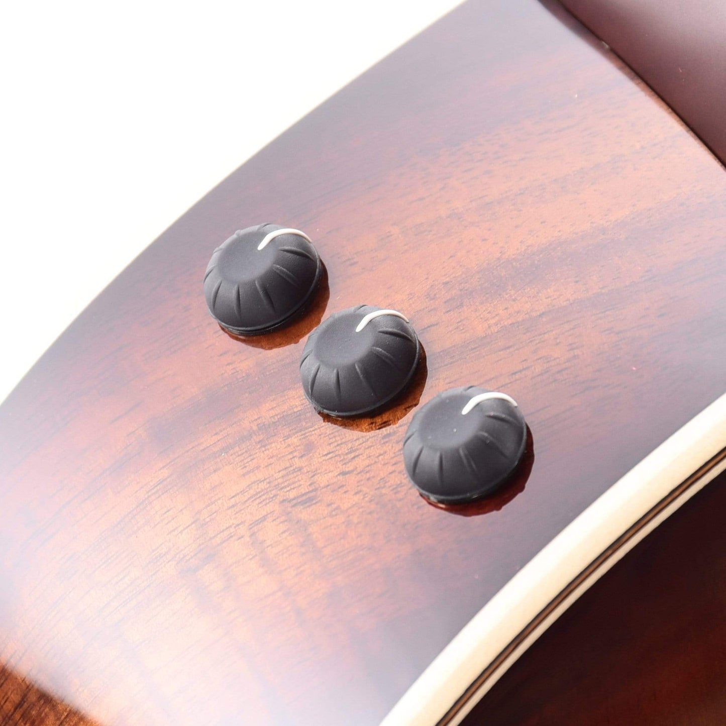 Taylor K26ce Grand Symphony Koa Shaded Edgeburst ES2 w/Soundport Cutaway Acoustic Guitars / OM and Auditorium