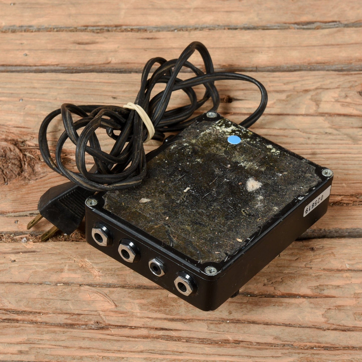 TC Electronic Stereo Chorus + Pitch Modulator + Flanger Effects and Pedals / Chorus and Vibrato