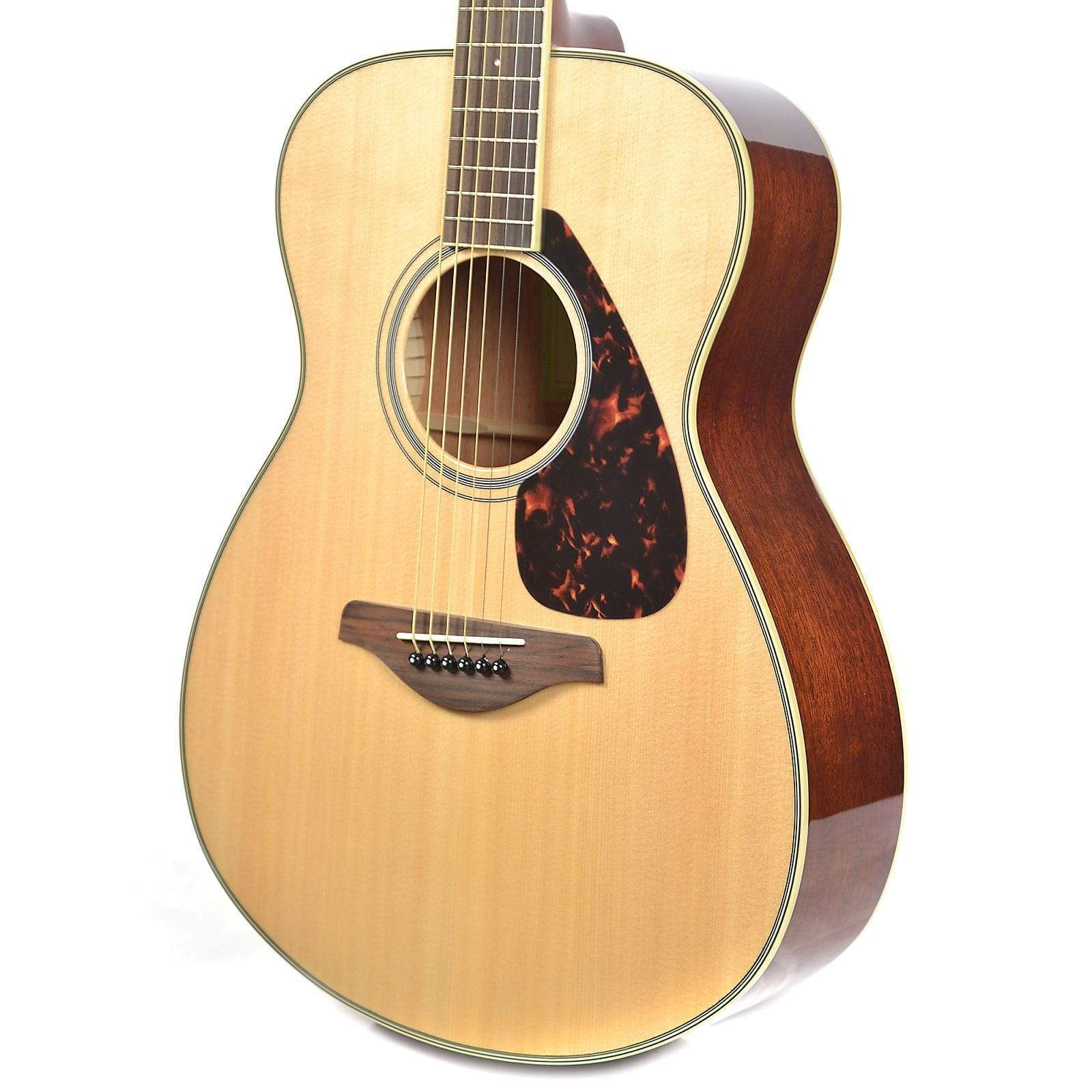 Yamaha FS820 Small Body Folk Acoustic Natural Acoustic Guitars / Concert