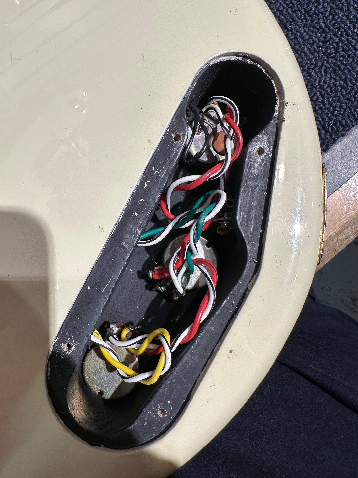 Yamaha BB-3000S White 1980s Bass Guitars / 4-String