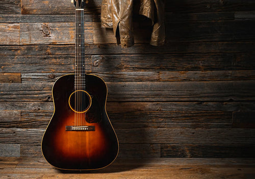 Vintage Vibes: 1945 Sunburst Gibson 