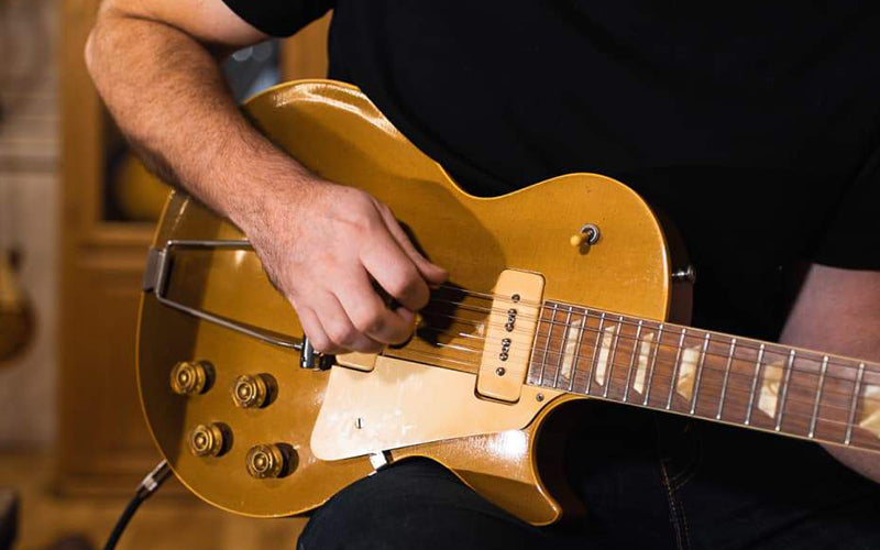 Vintage Vibes: 1952 Goldtop Gibson Les Paul