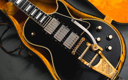 Vintage Vibes: "John Marshall" 1960 Gibson Les Paul Custom Black Beauty