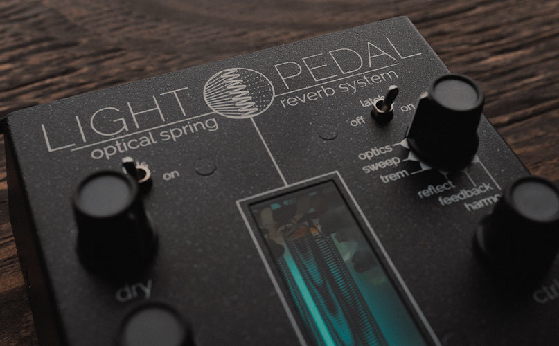 Gamechanger Spring Gamechanger Audio: LIGHT Analog Optical Spring Reverb – Chicago Music ...
