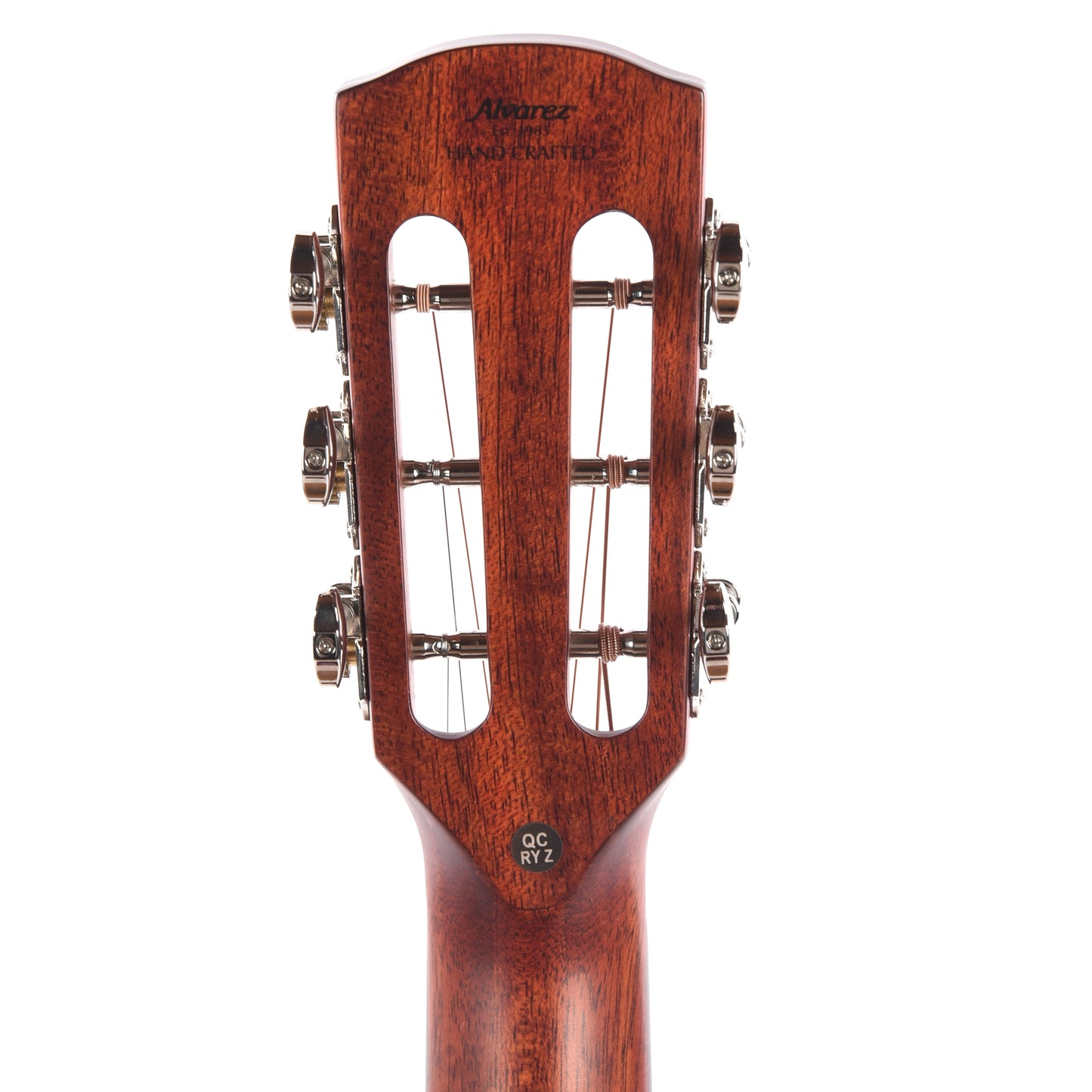 Alvarez MP60e Masterworks Parlor Solid AAA Sitka Spruce/Solid African Mahogany Natural