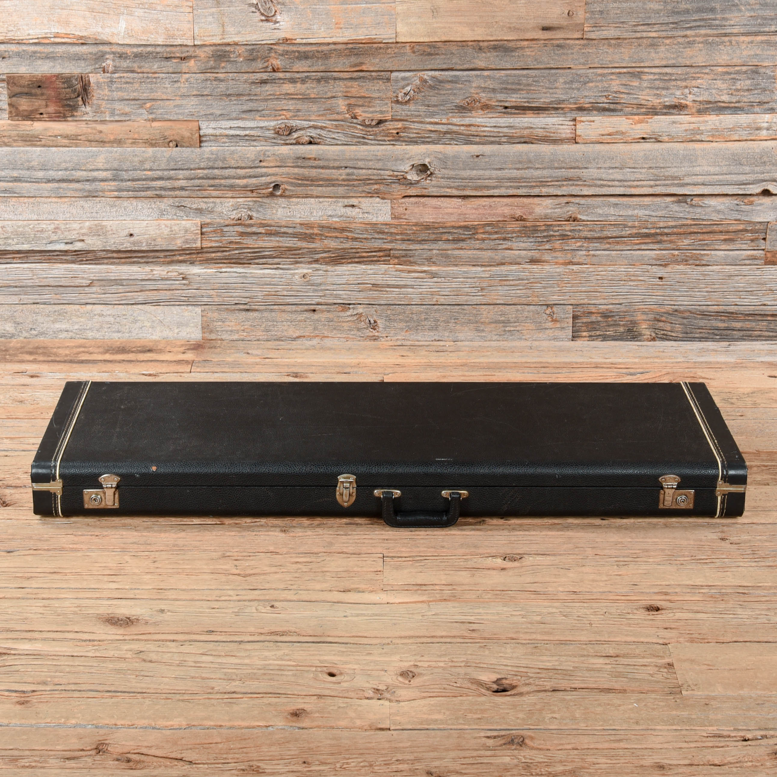 Rickenbacker 4001 Jetglo 1976