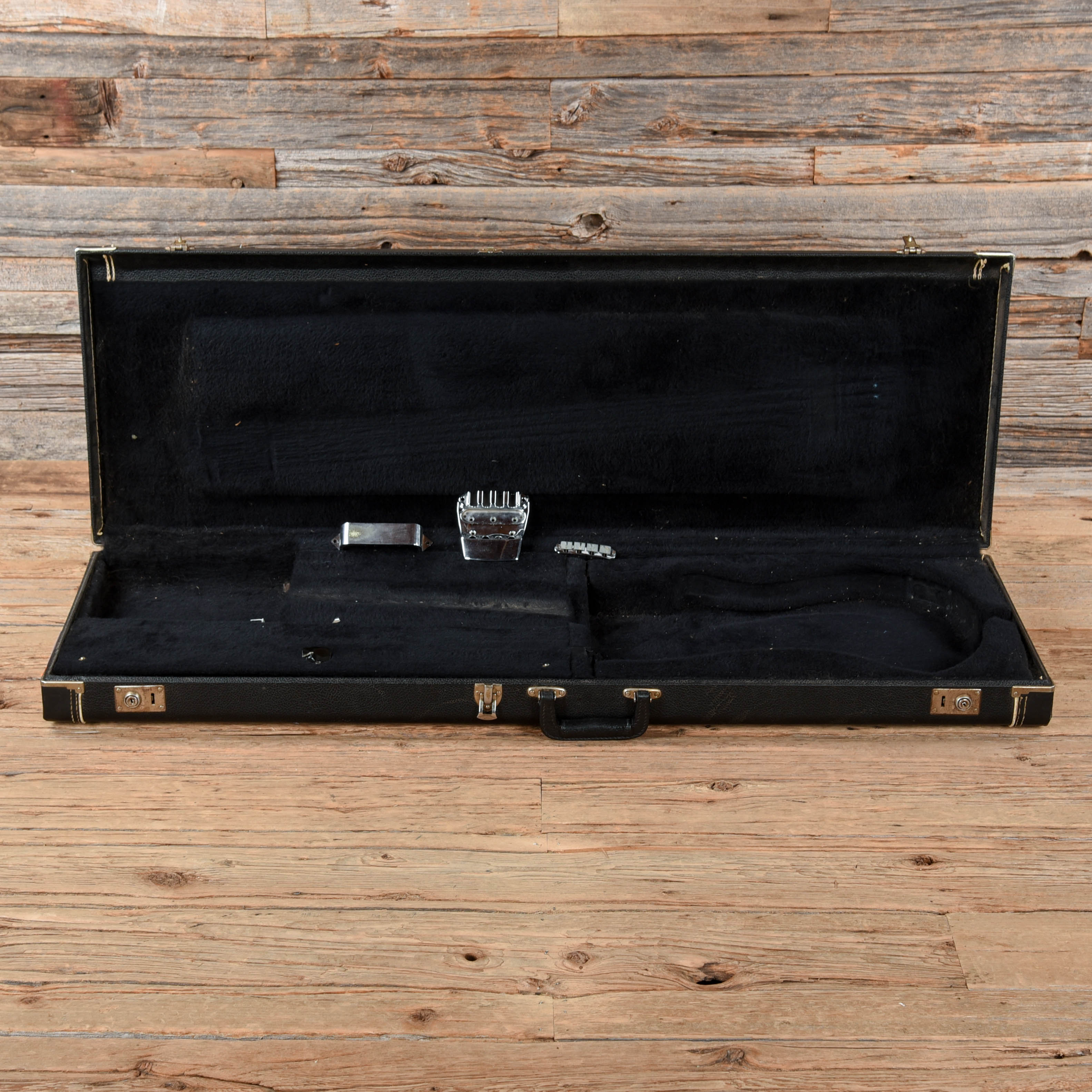 Rickenbacker 4001 Jetglo 1976