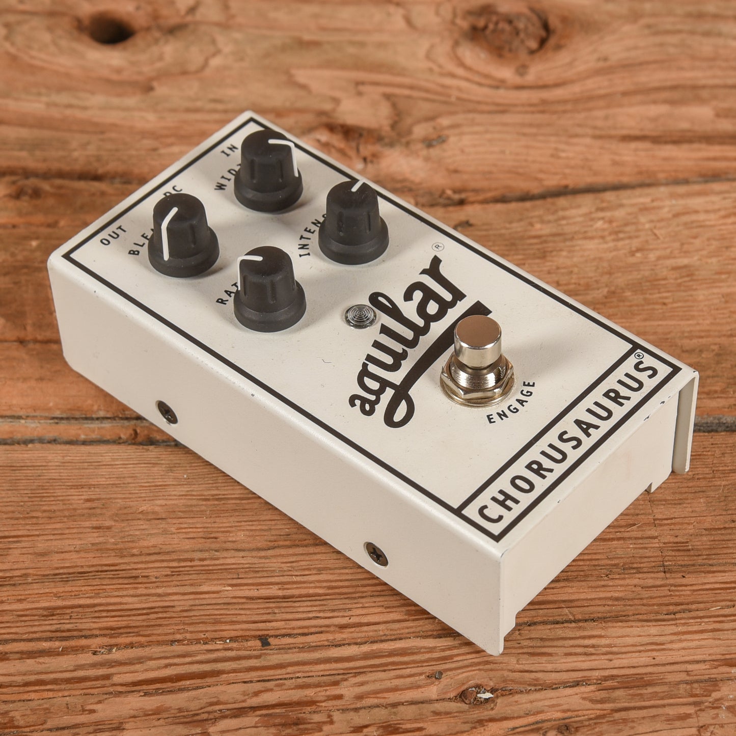 Aguilar Chorusaurus Effect Pedals