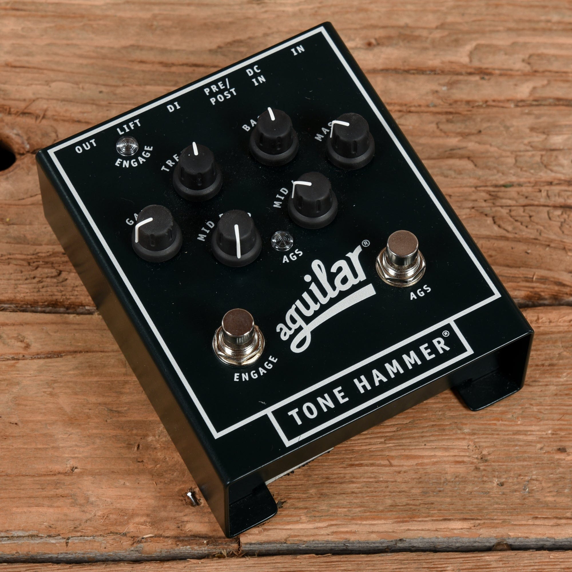 Aguilar Tone Hammer Preamp / Direct Box Effects and Pedals / Preamps