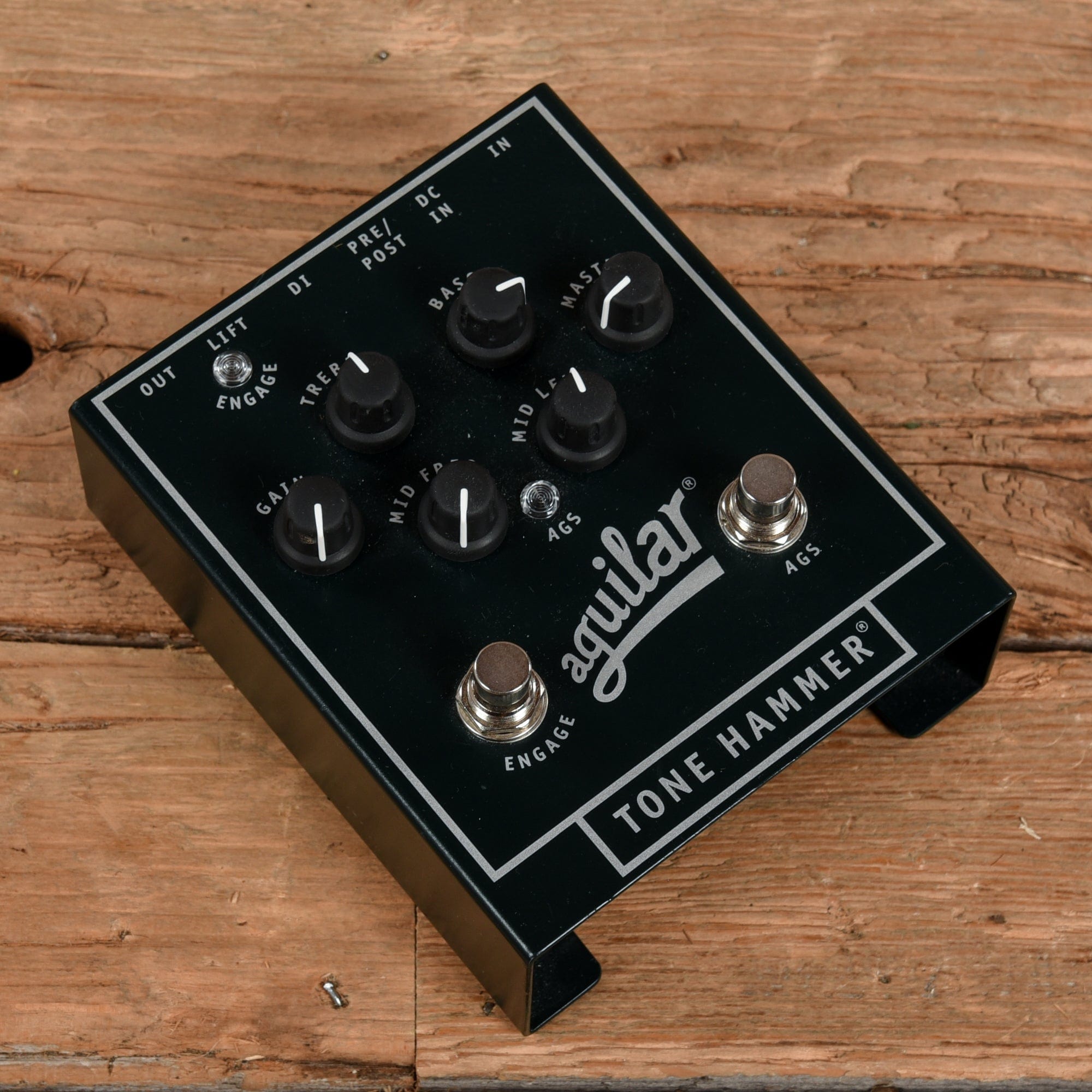 Aguilar Tone Hammer Preamp / Direct Box Effects and Pedals / Preamps