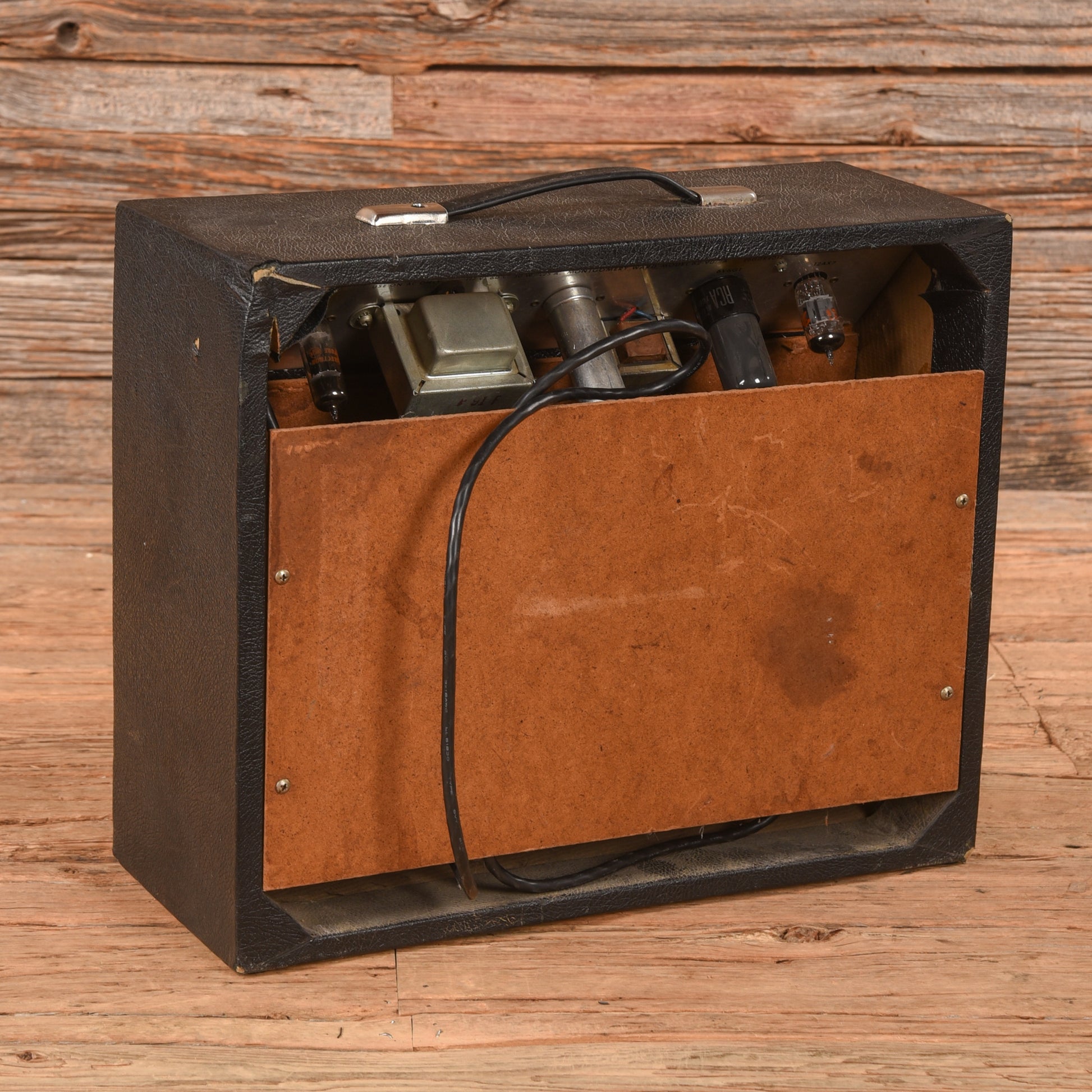 Airline Model 62-9012A Black 1964 Amplifiers