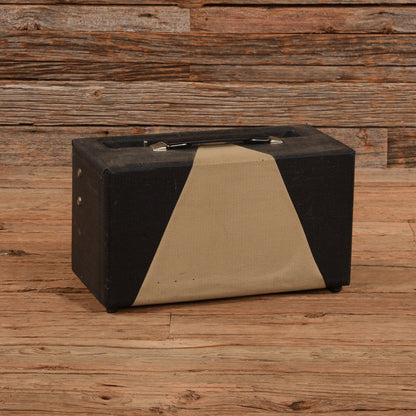 Airline Reverb Unit  1960s Effects and Pedals / Reverb