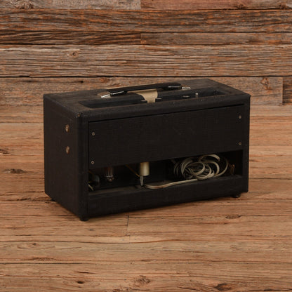 Airline Reverb Unit  1960s Effects and Pedals / Reverb