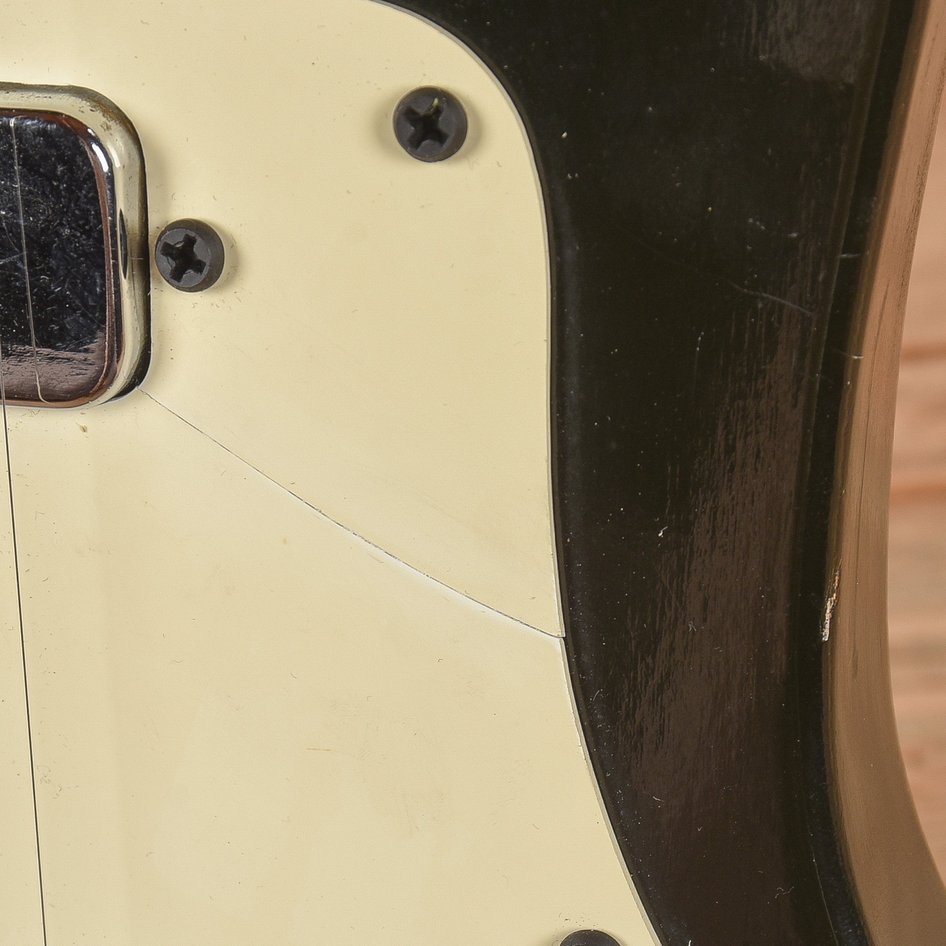 Airline 2-Pickup Electric Black 1960s Electric Guitars / Solid Body