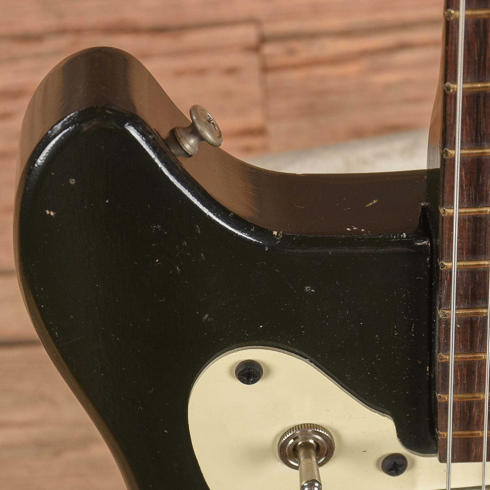 Airline 2-Pickup Electric Black 1960s Electric Guitars / Solid Body