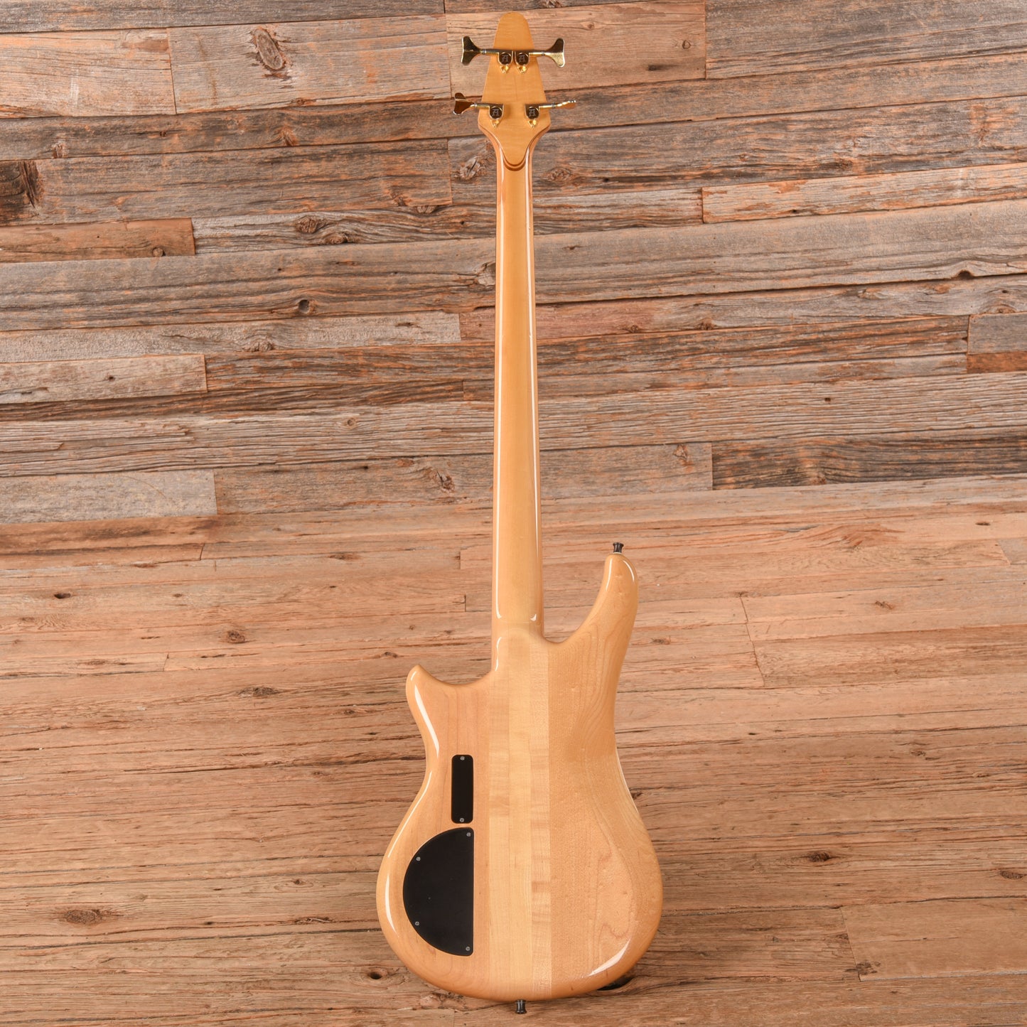 Alembic Essence 4 Natural 1990 Bass Guitars / 4-String