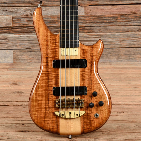 Alembic Essence 5 Natural 1993 Bass Guitars / 5-String or More