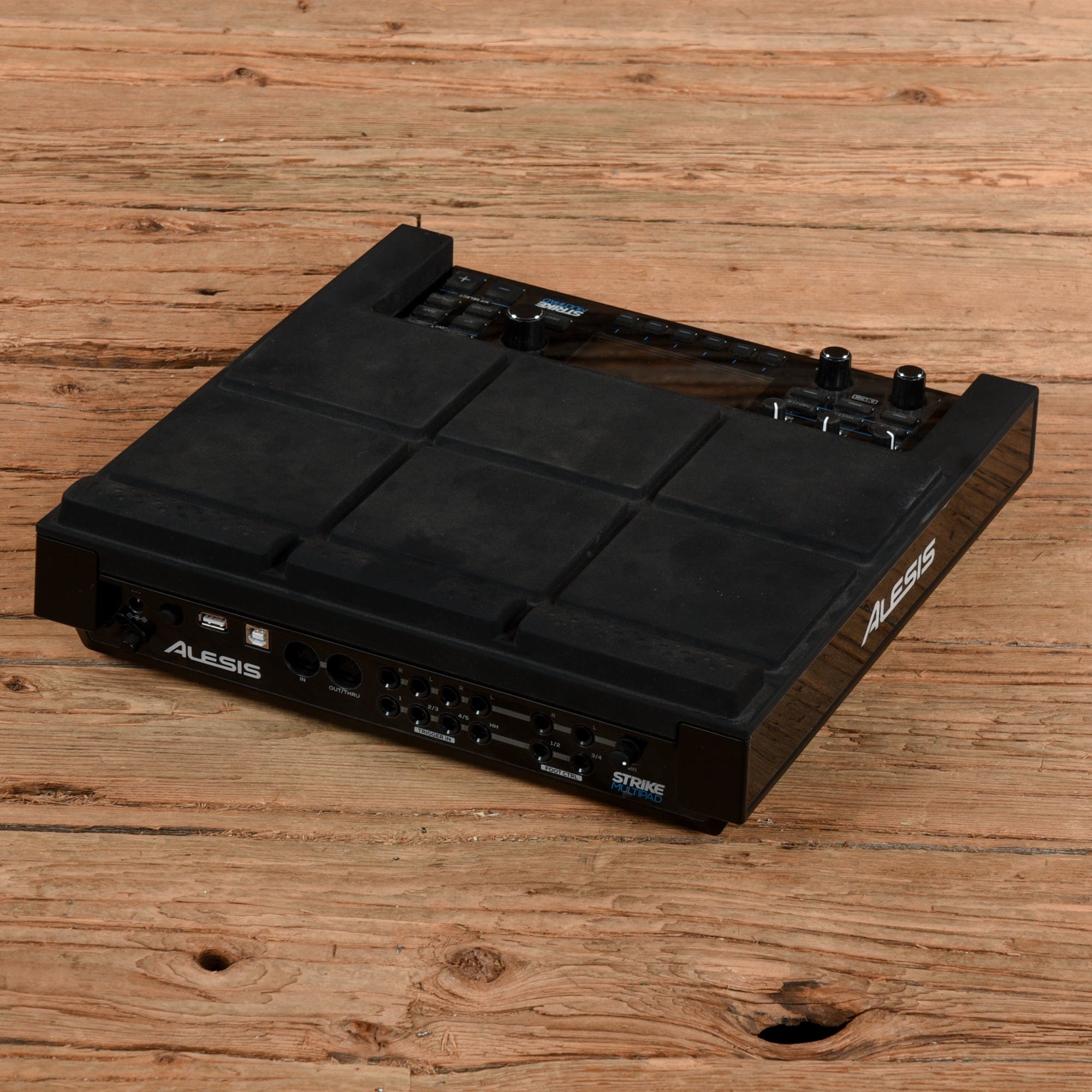 Alesis Strike MultiPad Drums and Percussion / Pad Controllers