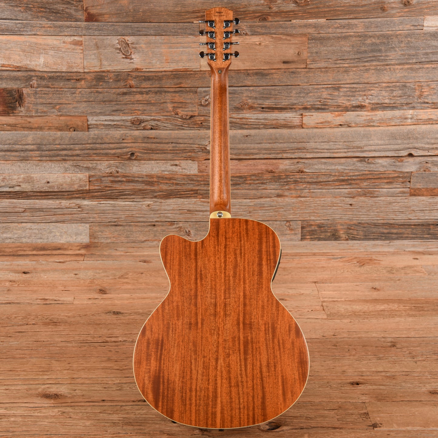 Alvarez ABT60CE-8SHB 8-string Baritone Sunburst Acoustic Guitars