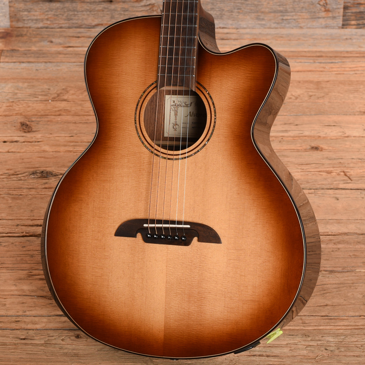 Alvarez ABT710CEARSHB Artist Series Baritone Guitar Sunburst 2022 Acoustic Guitars