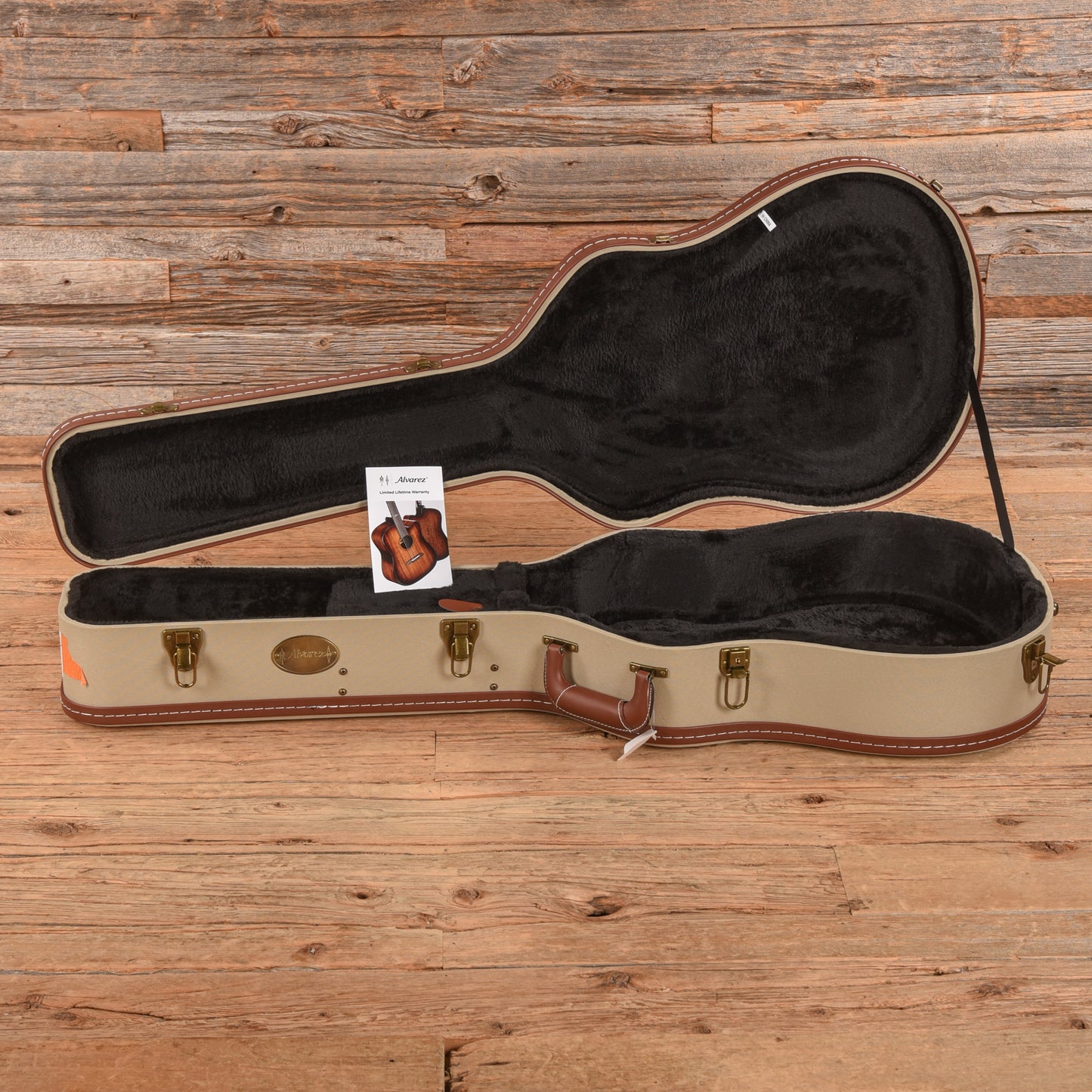 Alvarez DYMR70 Yairi Masterworks Dreadnought Solid AAA Sitka Spruce/Solid East Indian Rosewood Sunburst Acoustic Guitars
