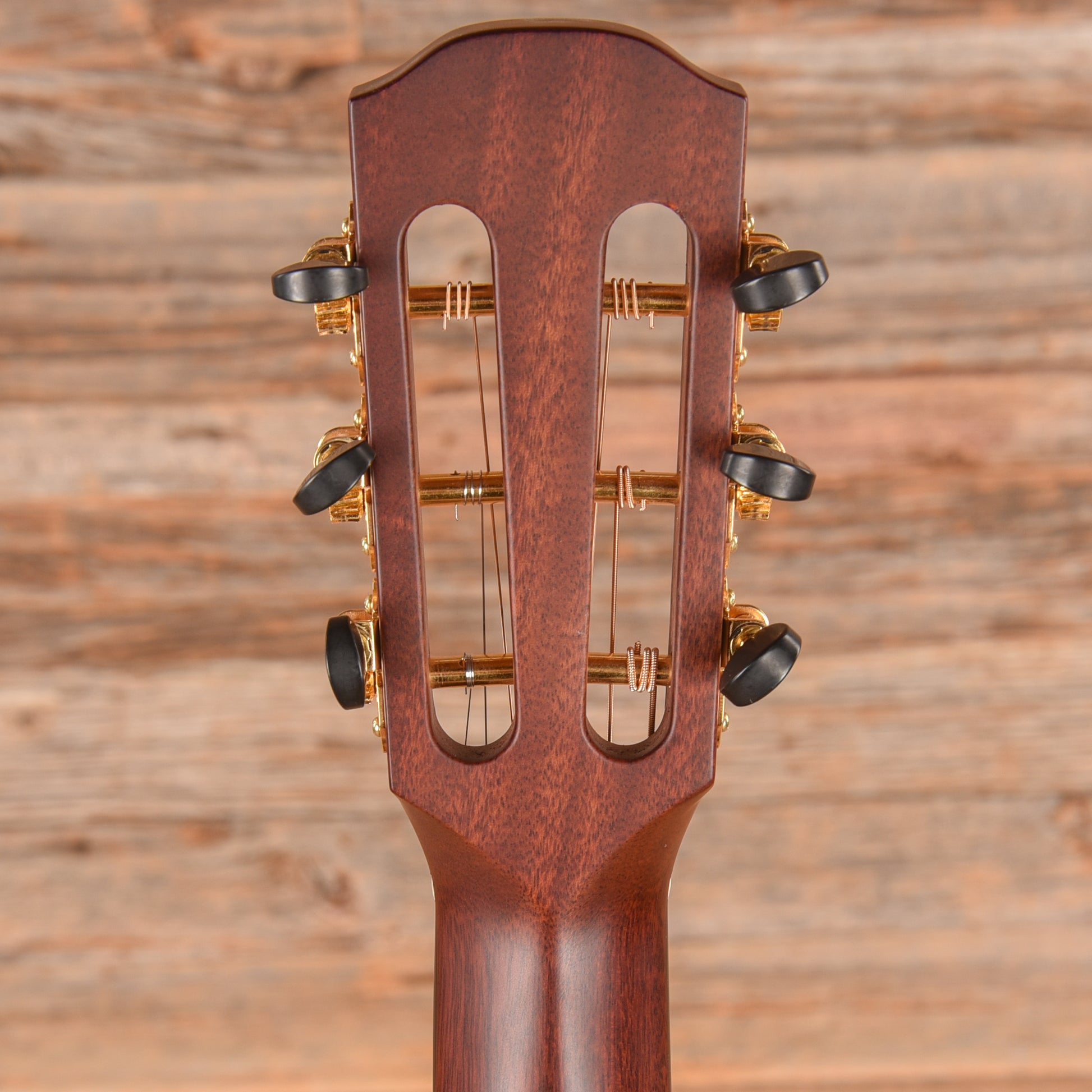 Alvarez DYMR70 Yairi Masterworks Dreadnought Solid AAA Sitka Spruce/Solid East Indian Rosewood Sunburst Acoustic Guitars