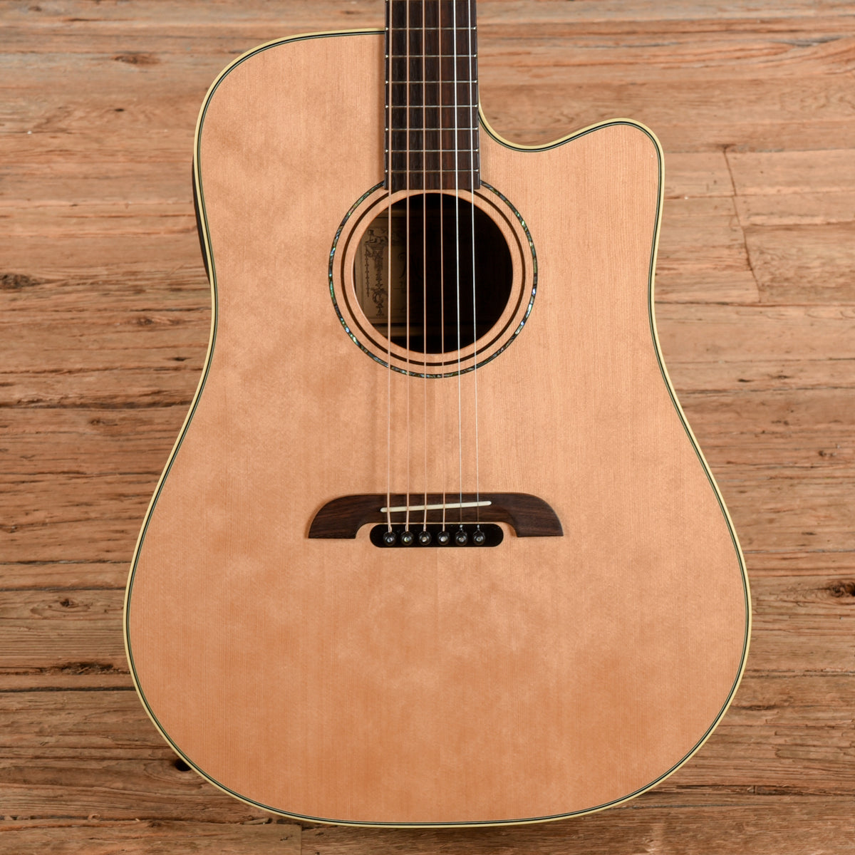 Alvarez Yairi DY70CE Natural Acoustic Guitars