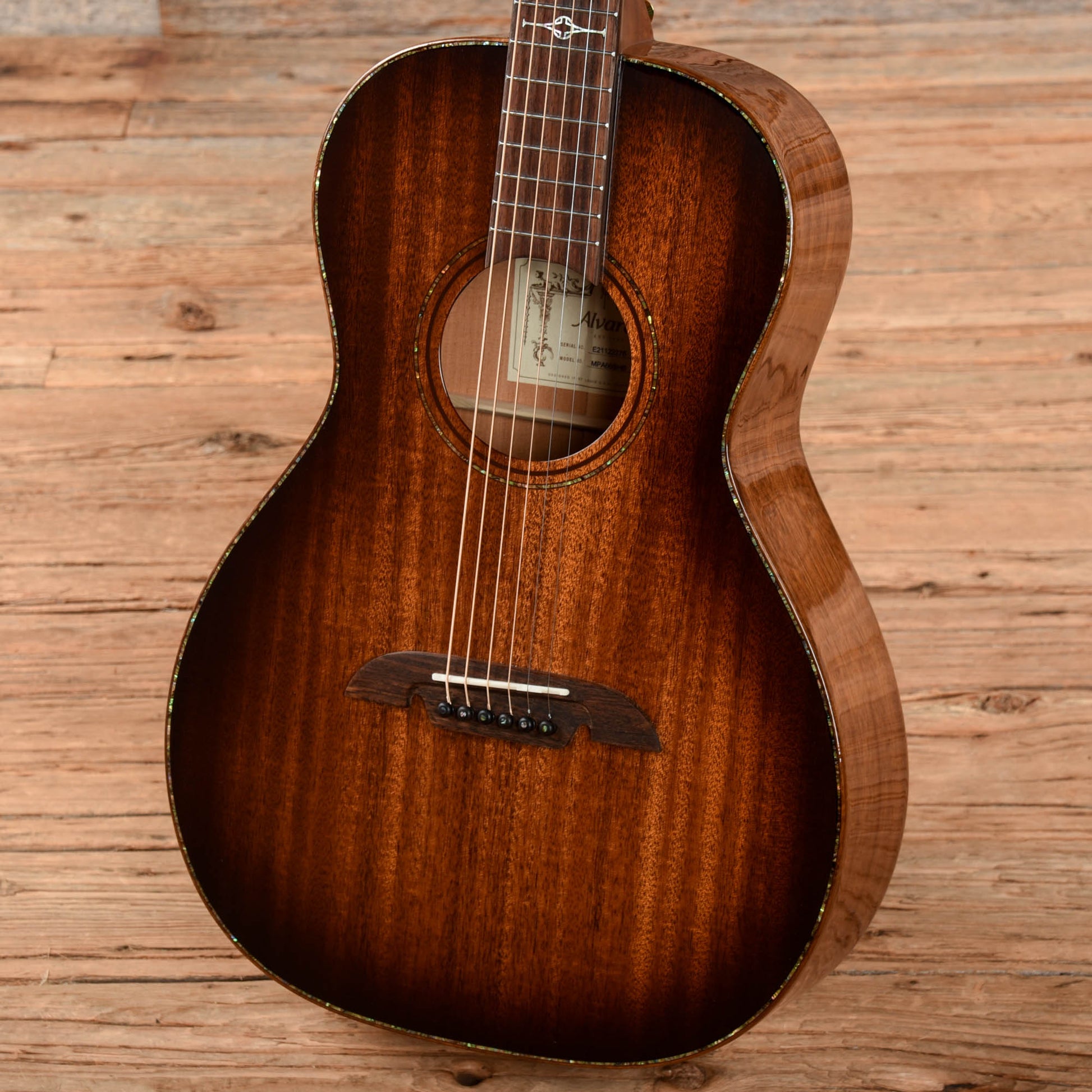 Alvarez MPA66SHB Sunburst Acoustic Guitars / Classical