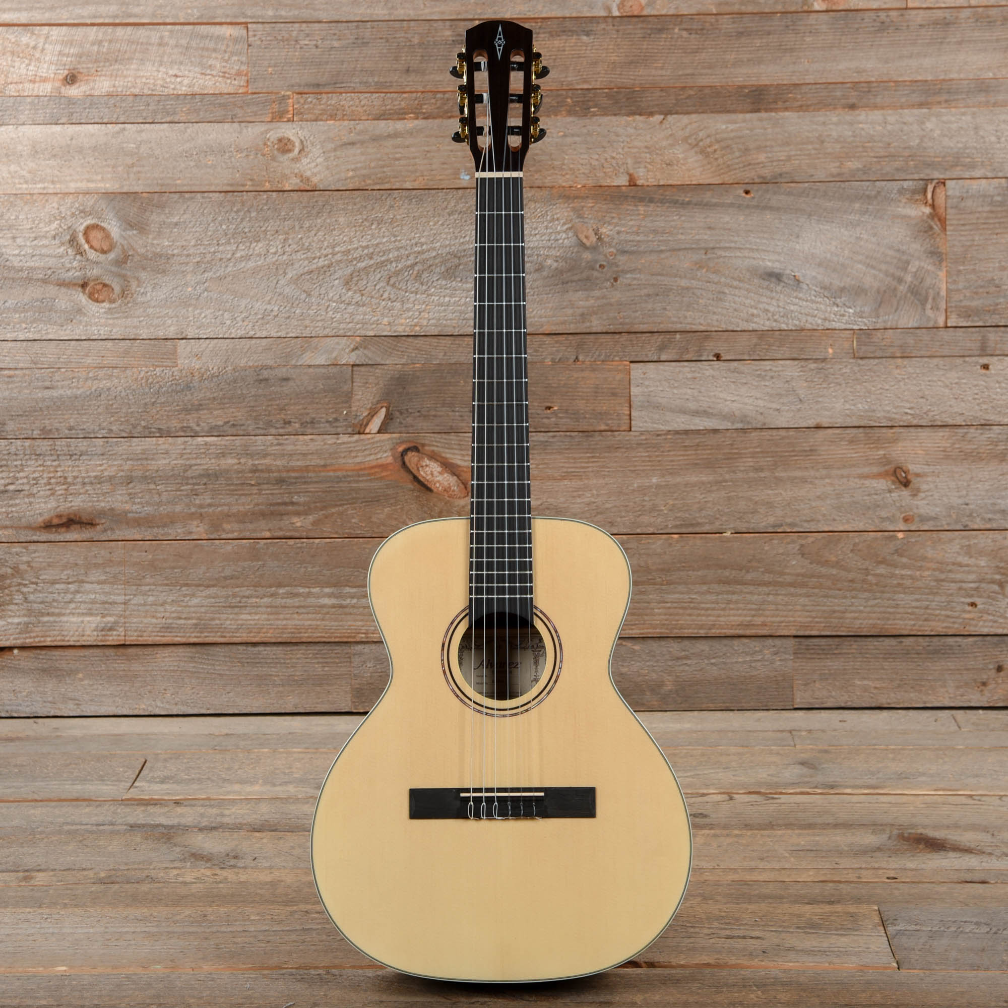 Alvarez Regent RS26N Short Scale Nylon Guitar Acoustic Guitars / Classical