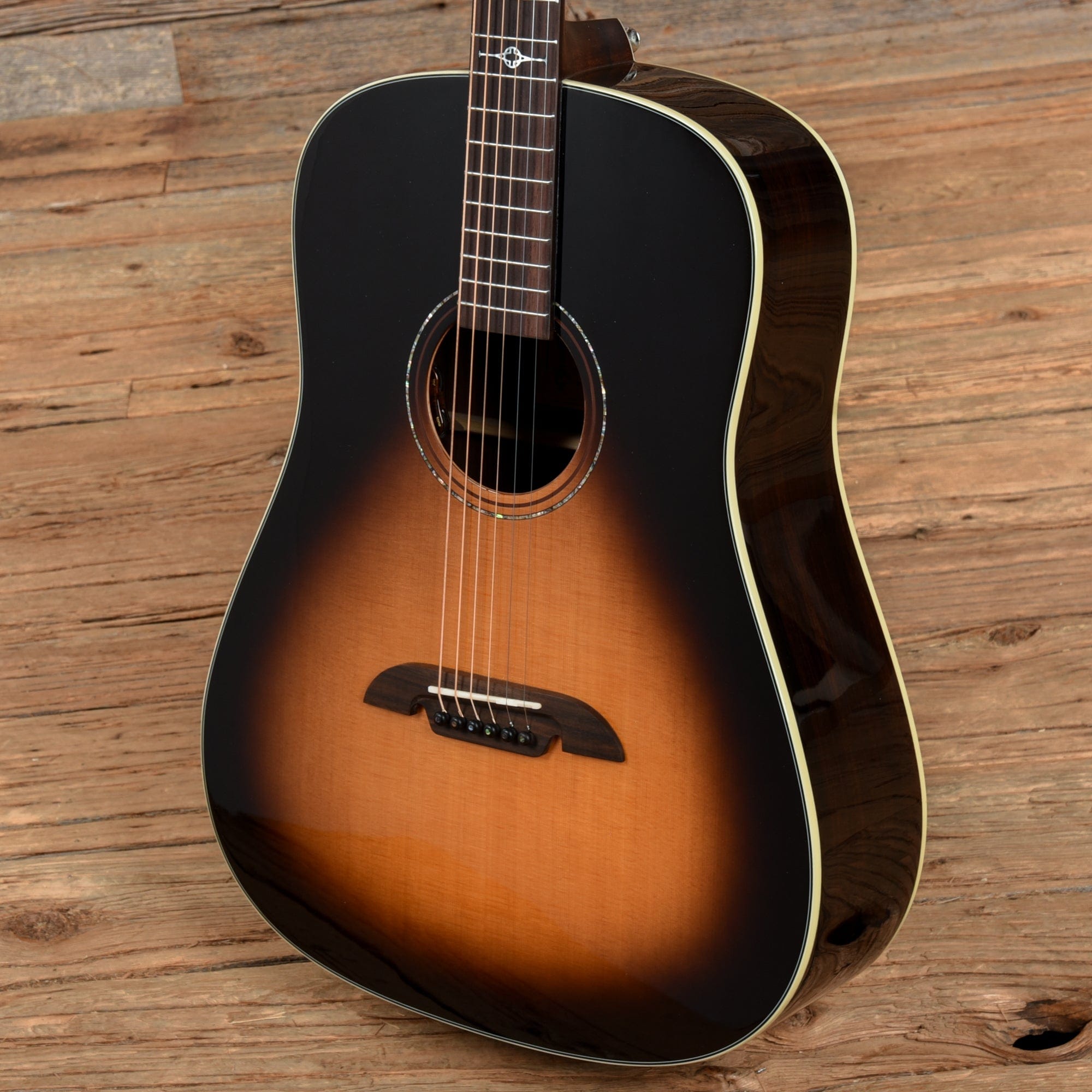 Alvarez MDR70 Sunburst 2022 Acoustic Guitars / Dreadnought