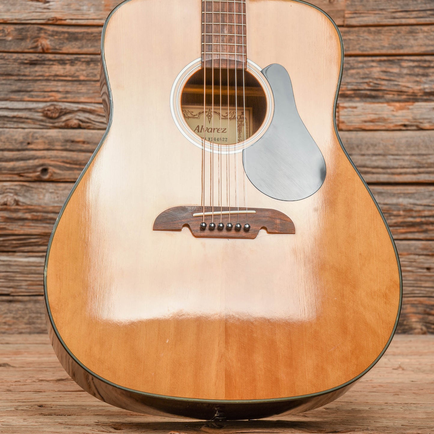 Alvarez RD-10 Natural Acoustic Guitars / Dreadnought