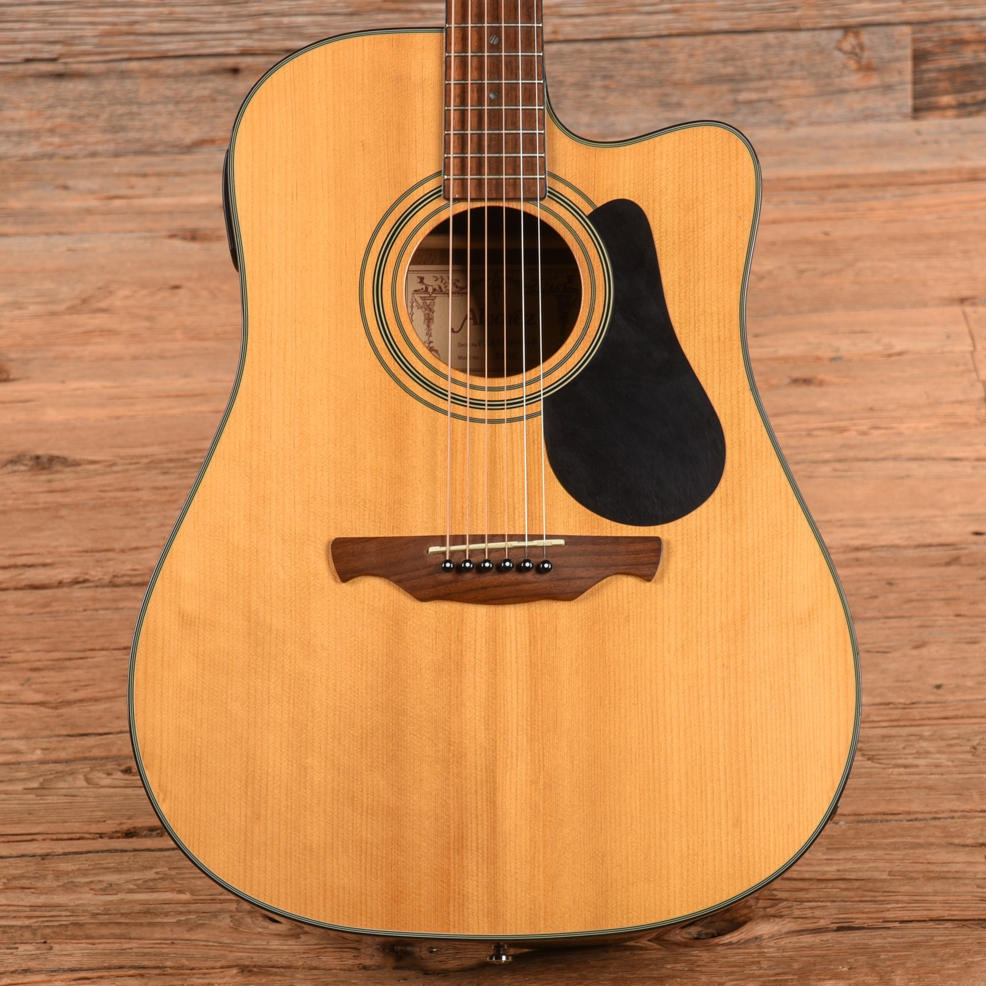 Alvarez RD8S Natural Acoustic Guitars / Dreadnought