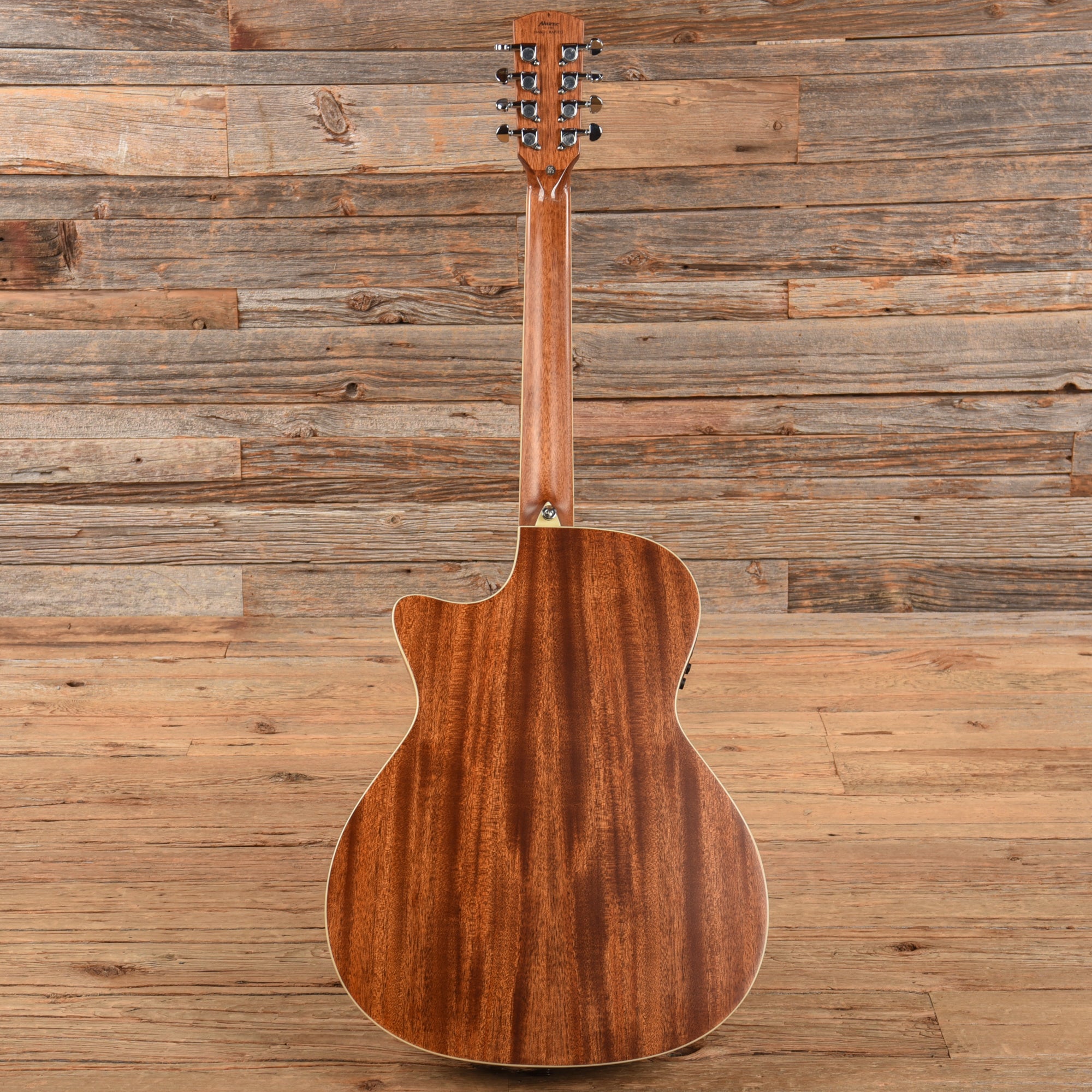 Alvarez AG60ce Artist 8-String Grand Auditorium Solid A+ Sitka Spruce/African Mahogany Shadowburst Acoustic Guitars / OM and Auditorium