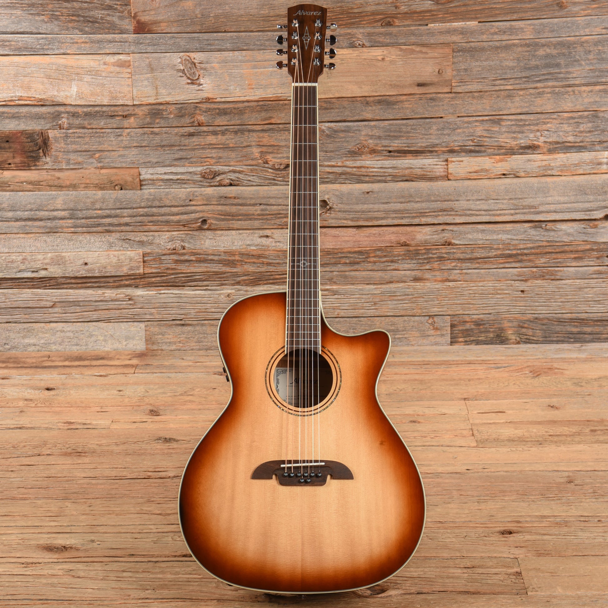 Alvarez AG60ce Artist 8-String Grand Auditorium Solid A+ Sitka Spruce/African Mahogany Shadowburst Acoustic Guitars / OM and Auditorium