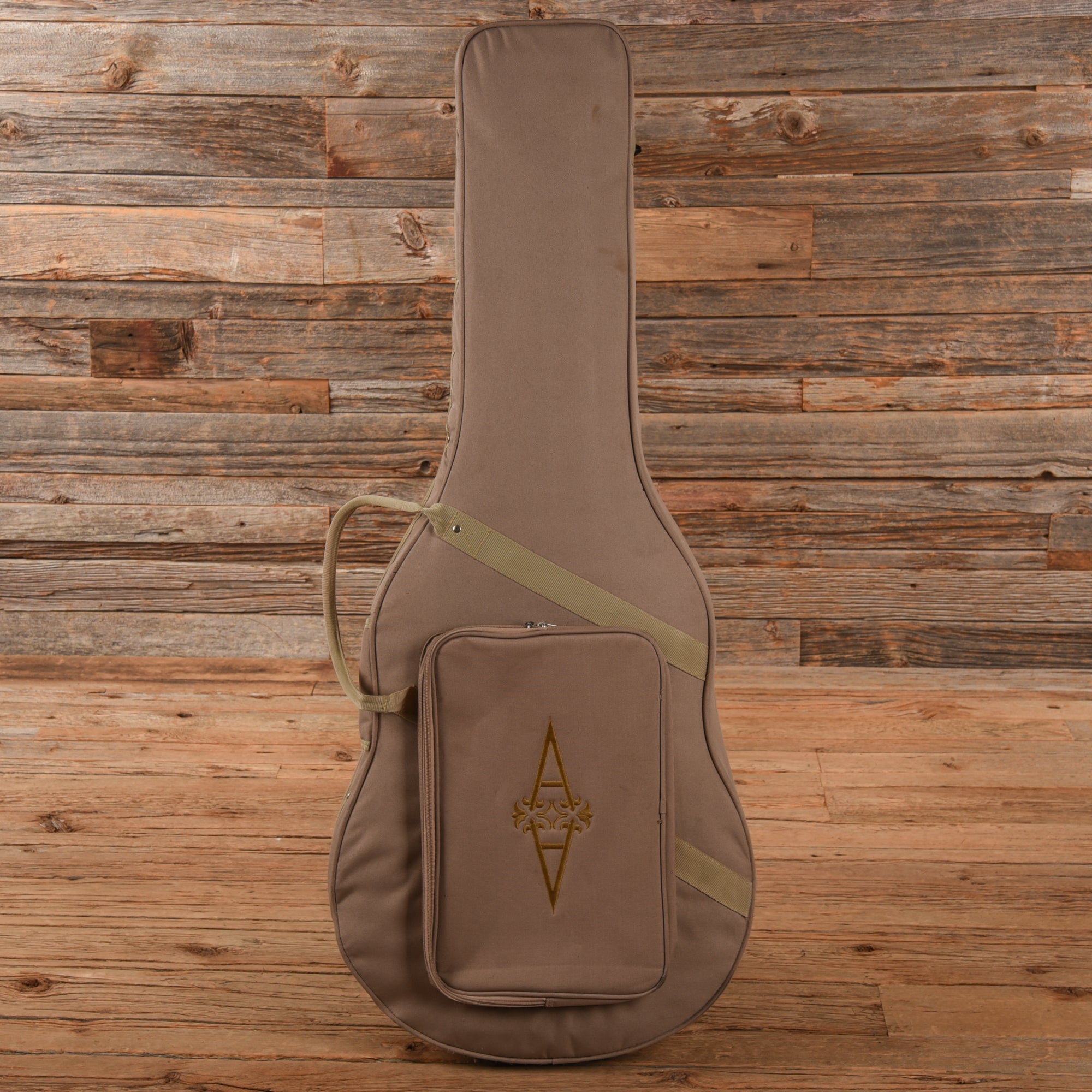 Alvarez AJ60SC Natural Acoustic Guitars / OM and Auditorium