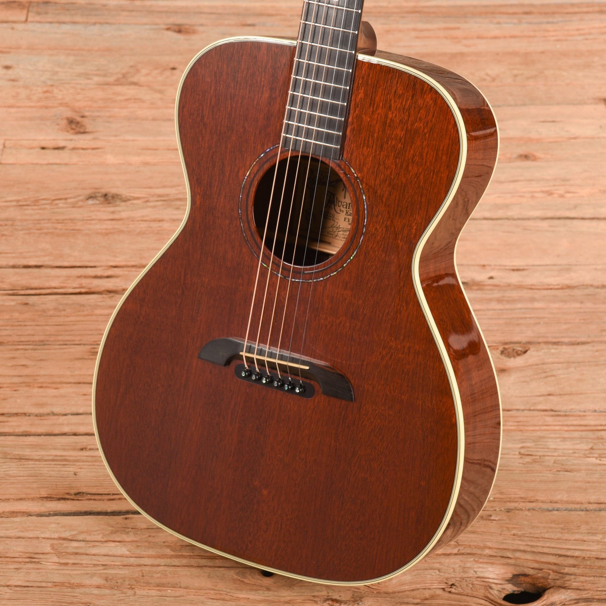 Alvarez FYM66HD Sunburst 2019 Acoustic Guitars / OM and Auditorium