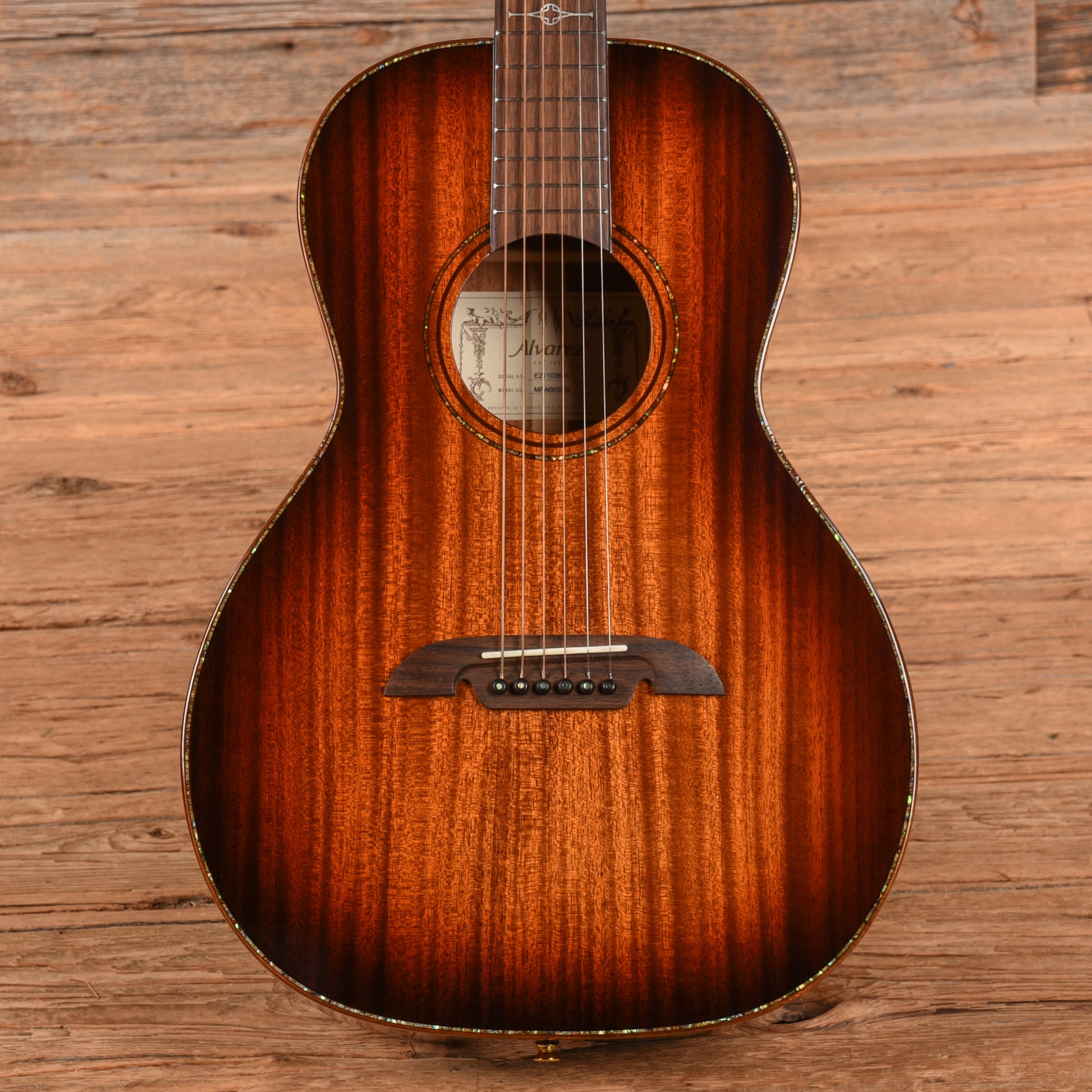 Alvarez MPA66SHB Parlor Shadowburst Acoustic Guitars / Parlor