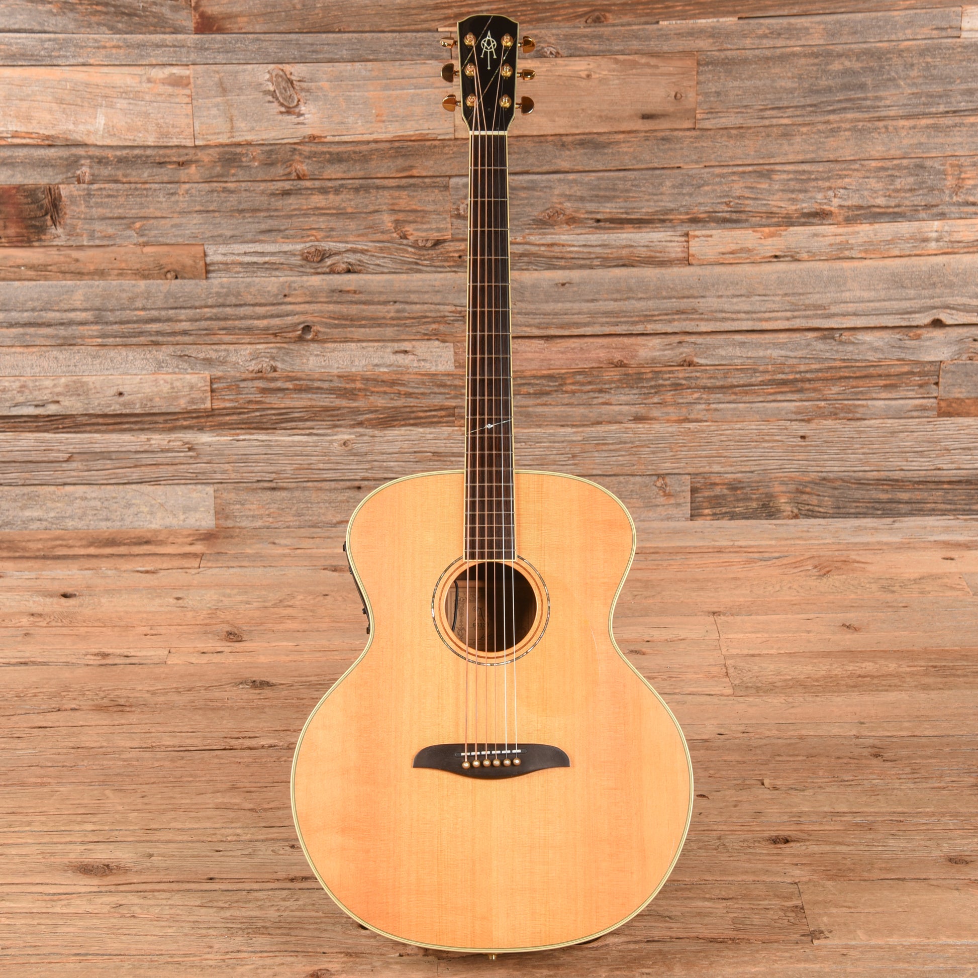 Alvarez YB-1 Natural - Zac Brown