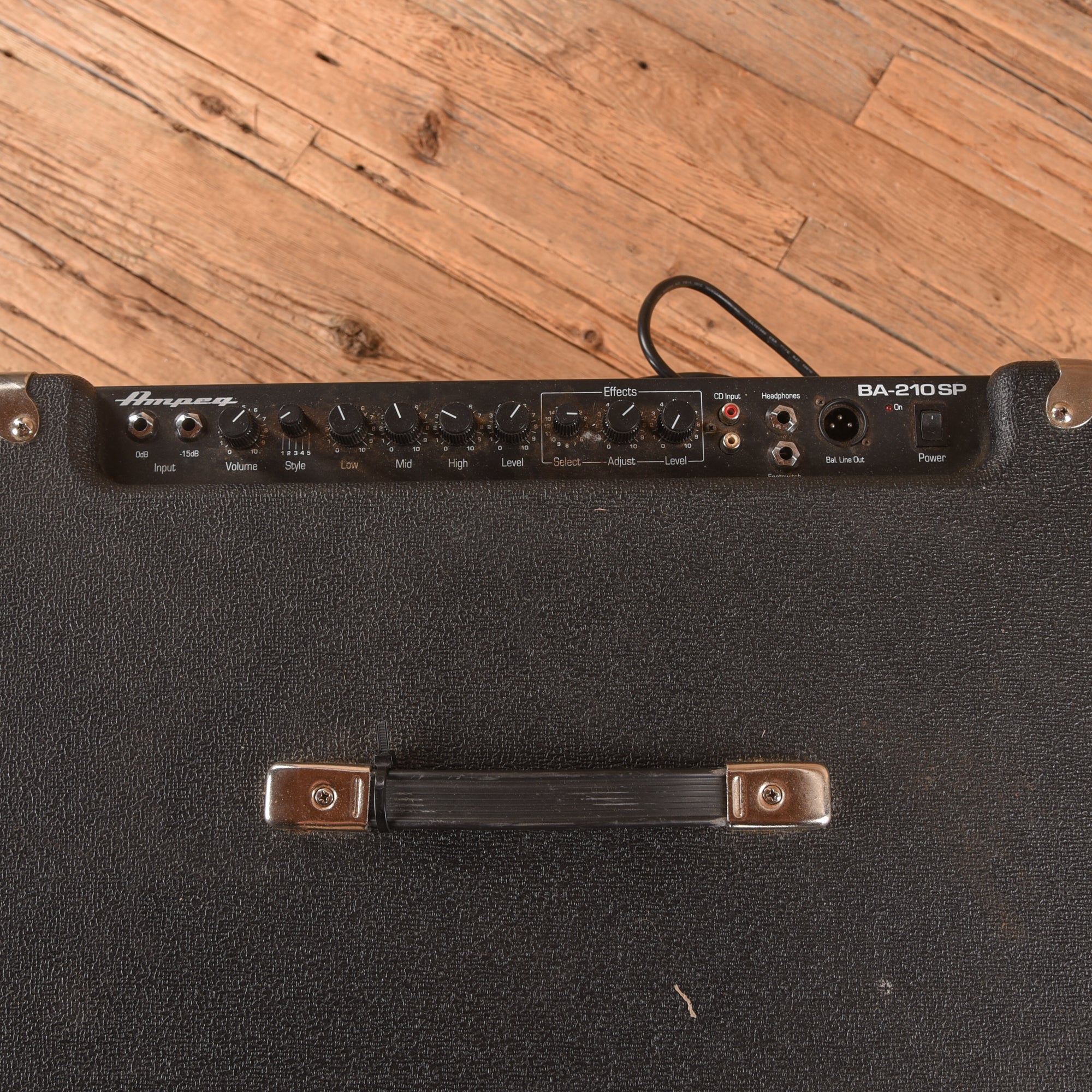 Ampeg BA-210SP Combo Amplifiers