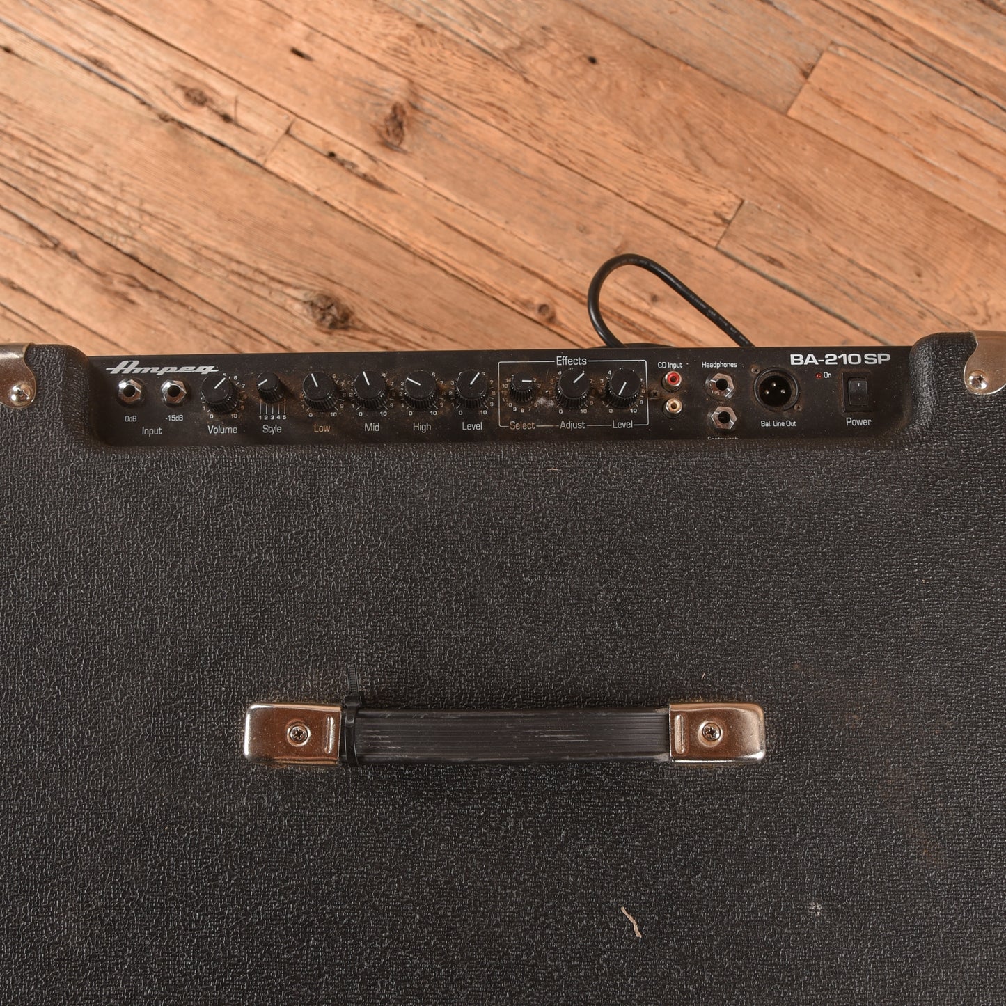 Ampeg BA-210SP Combo Amplifiers