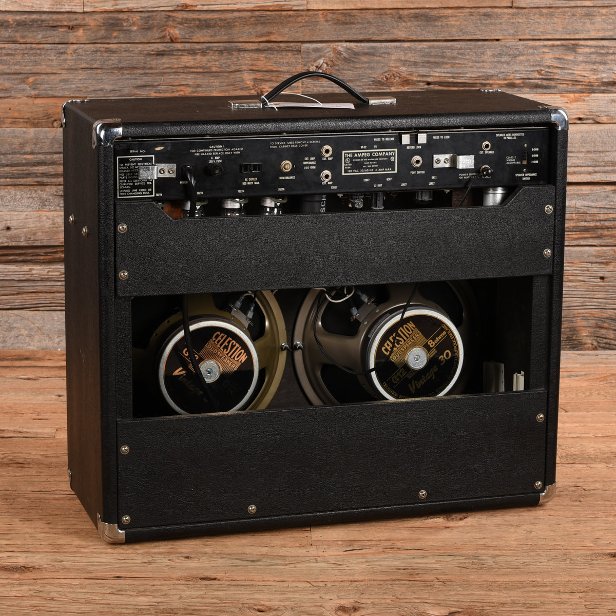 Ampeg VT-22  1970s Amplifiers