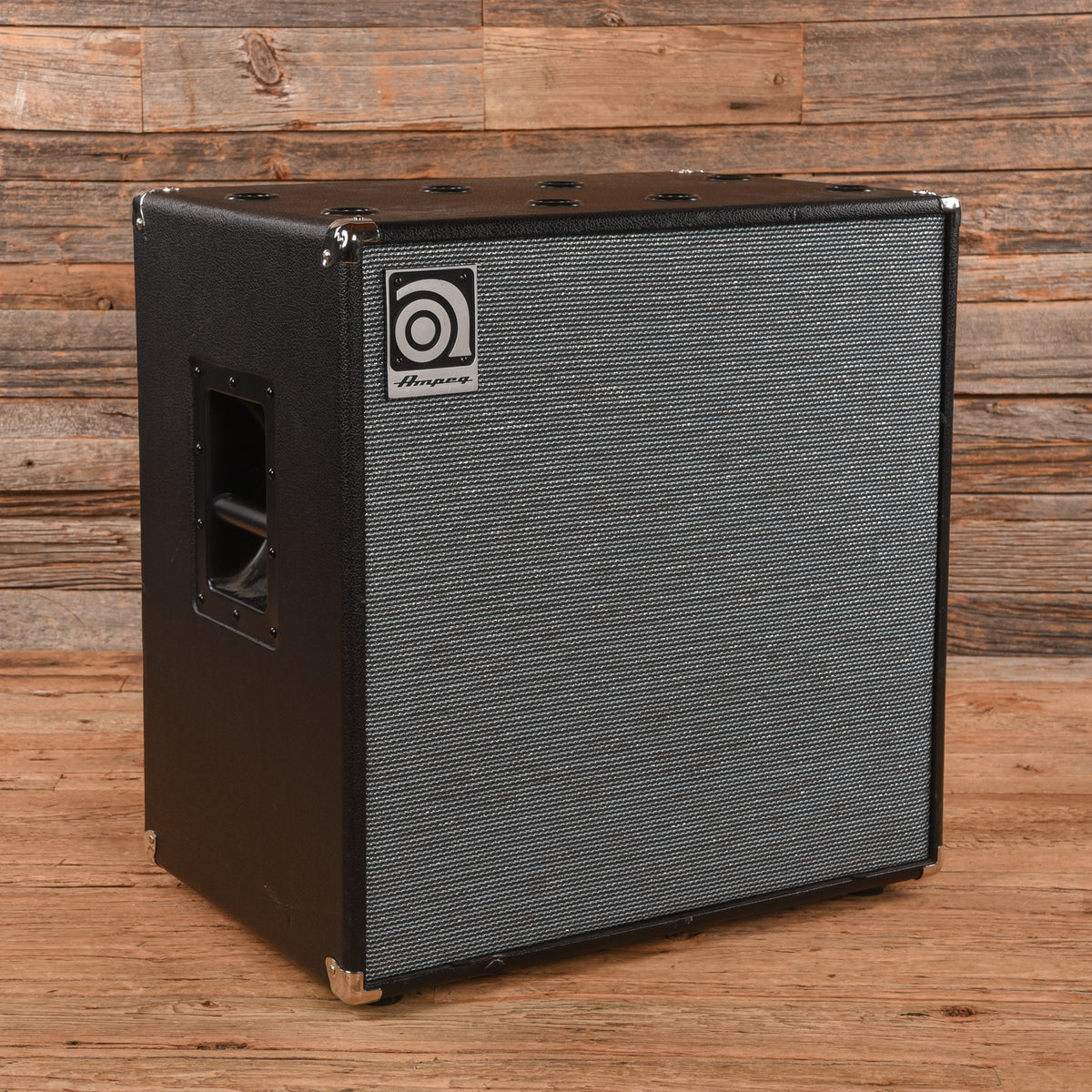 Ampeg SVT-212AV Classic Series 600-Watt 2x12" Bass Speaker Cabinet Amps / Bass Amps / Bass Cabinets