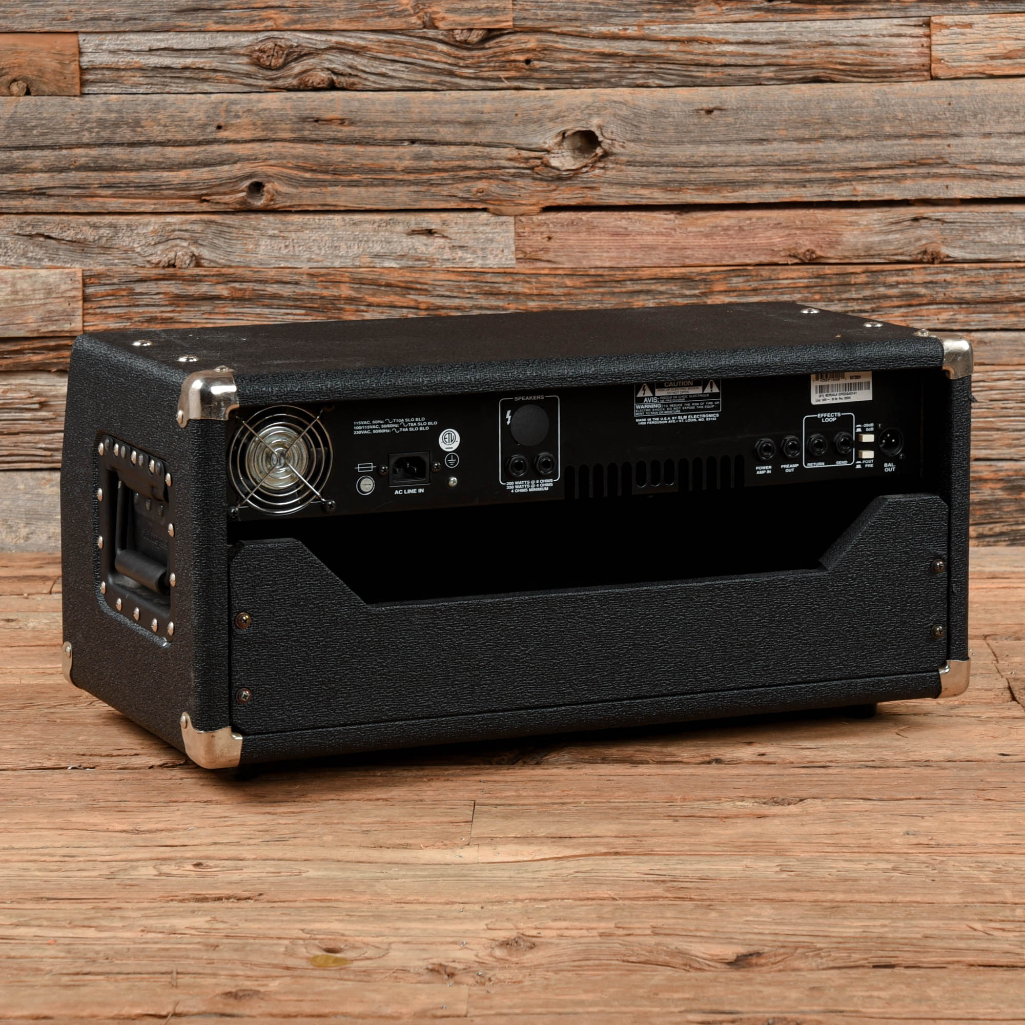 Ampeg SVT-350H Classic Series 350-Watt MOSFET Bass Amp Head Amps / Bass Amps / Bass Cabinets