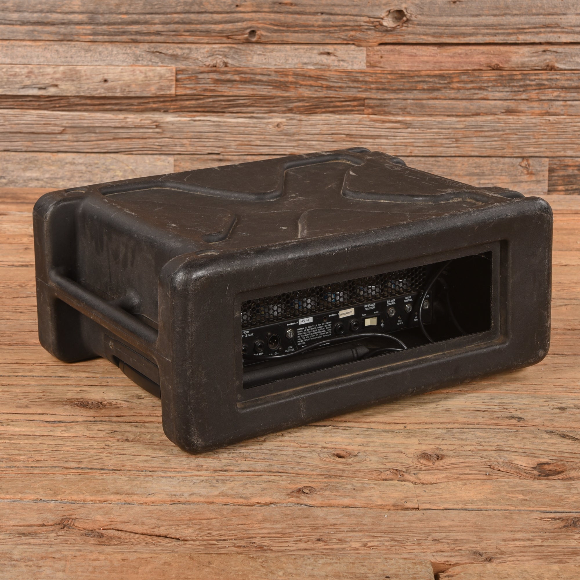Ampeg SVT-II 300-Watt Bass Head  1990 Amps / Bass Amps / Bass Cabinets