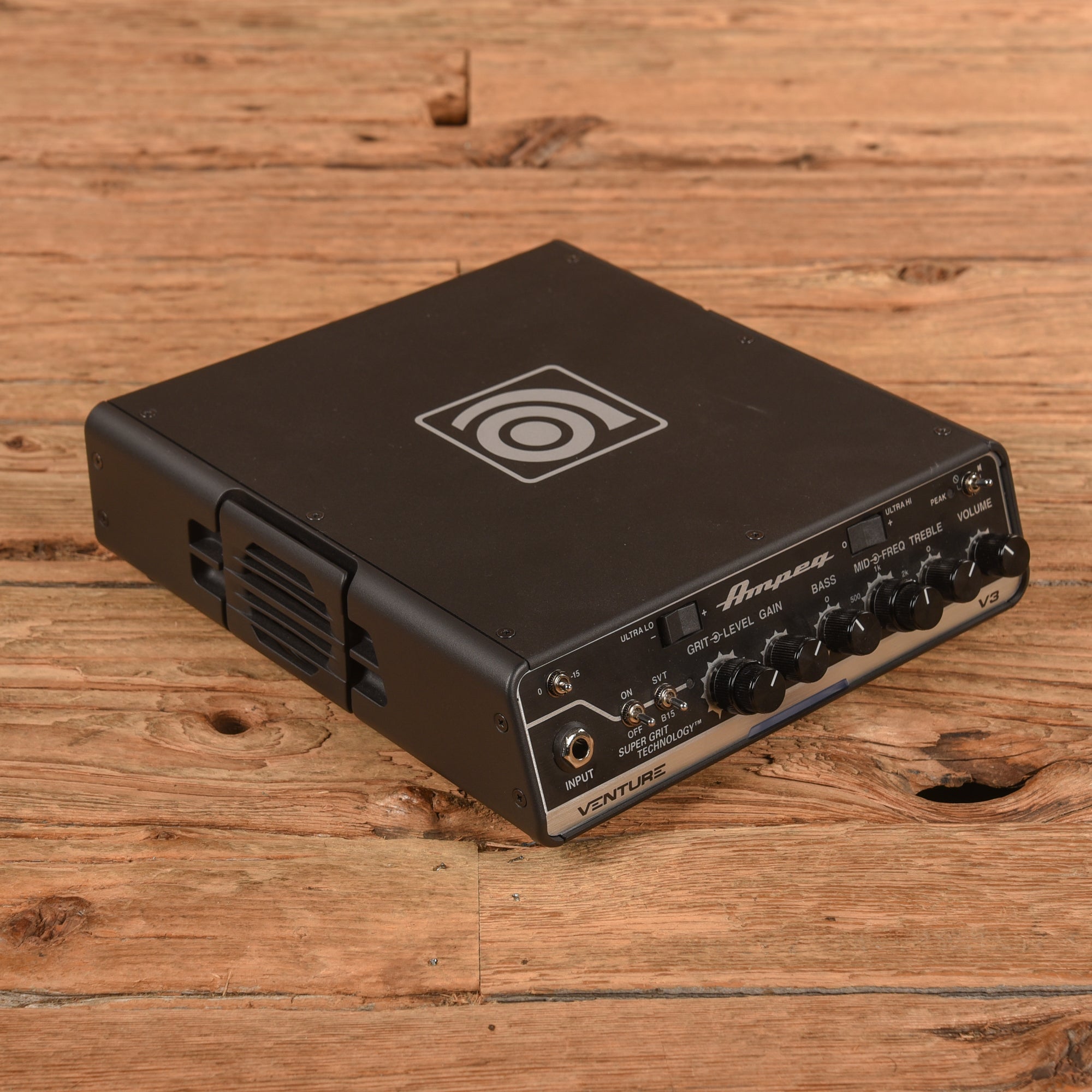 Ampeg Venture V3 300-Watt Bass Amp Head Amps / Bass Amps / Bass Cabinets
