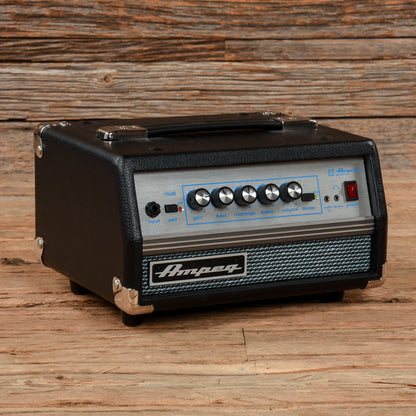 Ampeg VR200 200-Watt Compact Bass Amp Head Amps / Bass Amps / Bass Cabinets