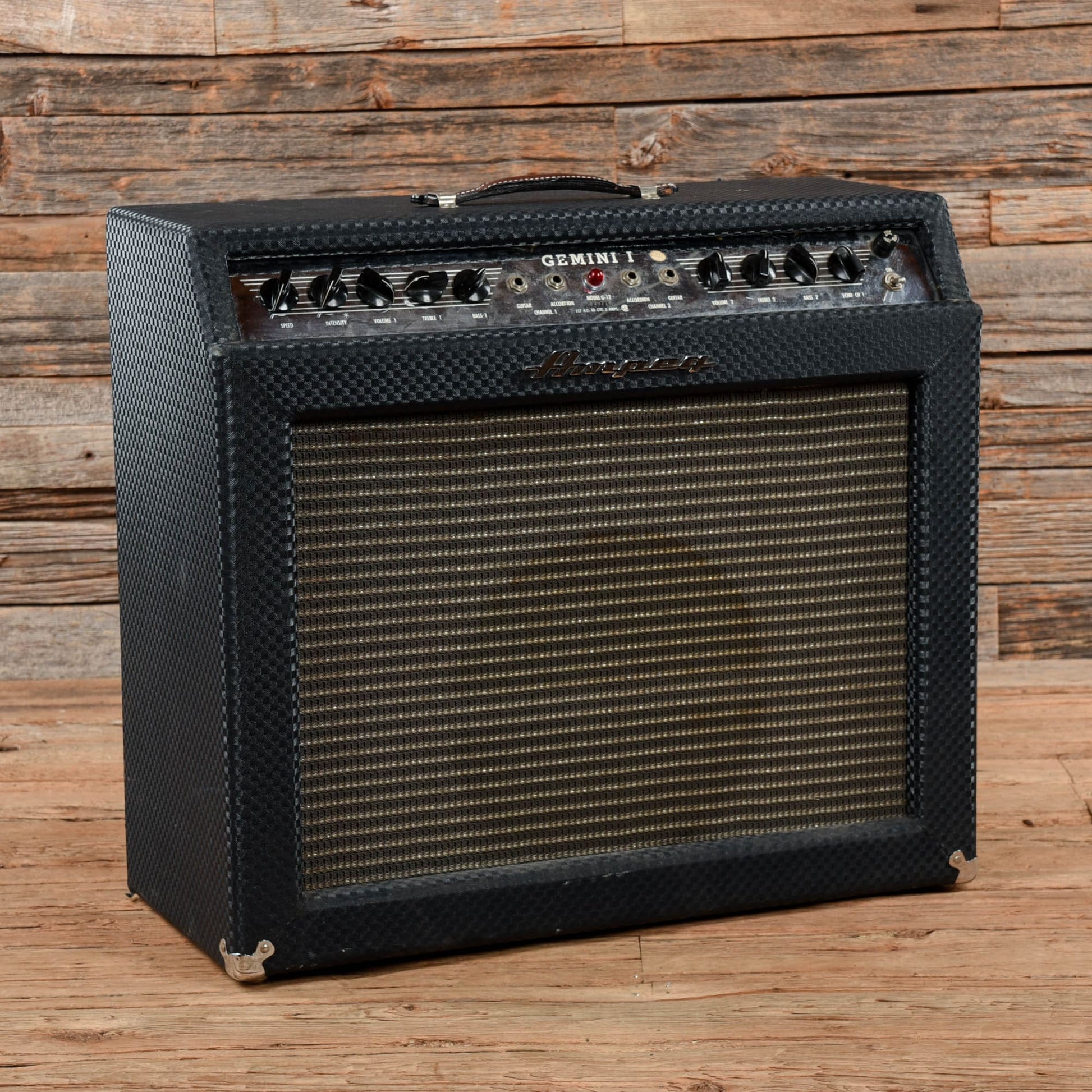 Ampeg Gemini I 2-Channel 22-Watt 1x12" Guitar Combo Amp  1965 Amps / Guitar Cabinets