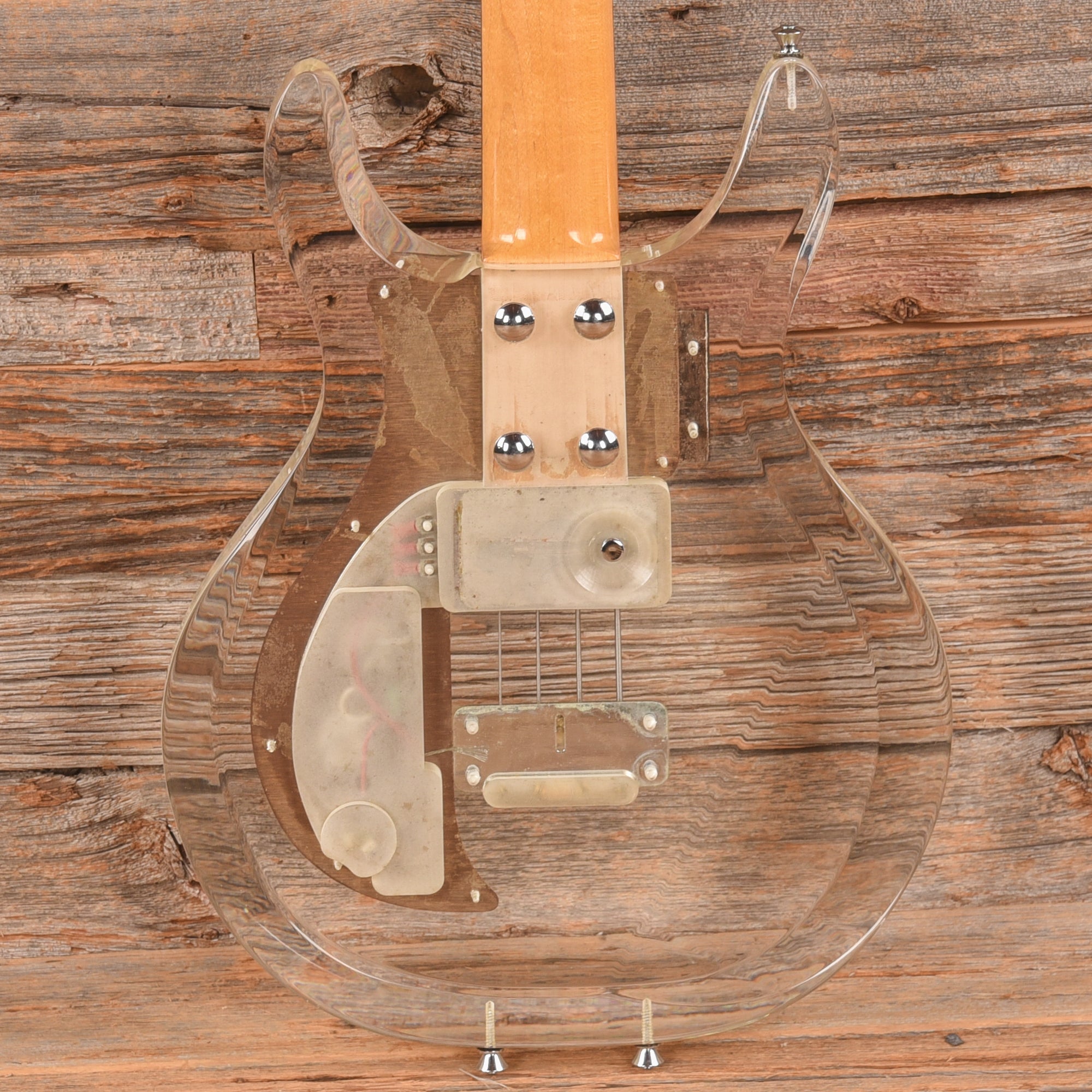 Ampeg Dan Armstrong Lucite Bass Clear 1969 Bass Guitars / 4-String